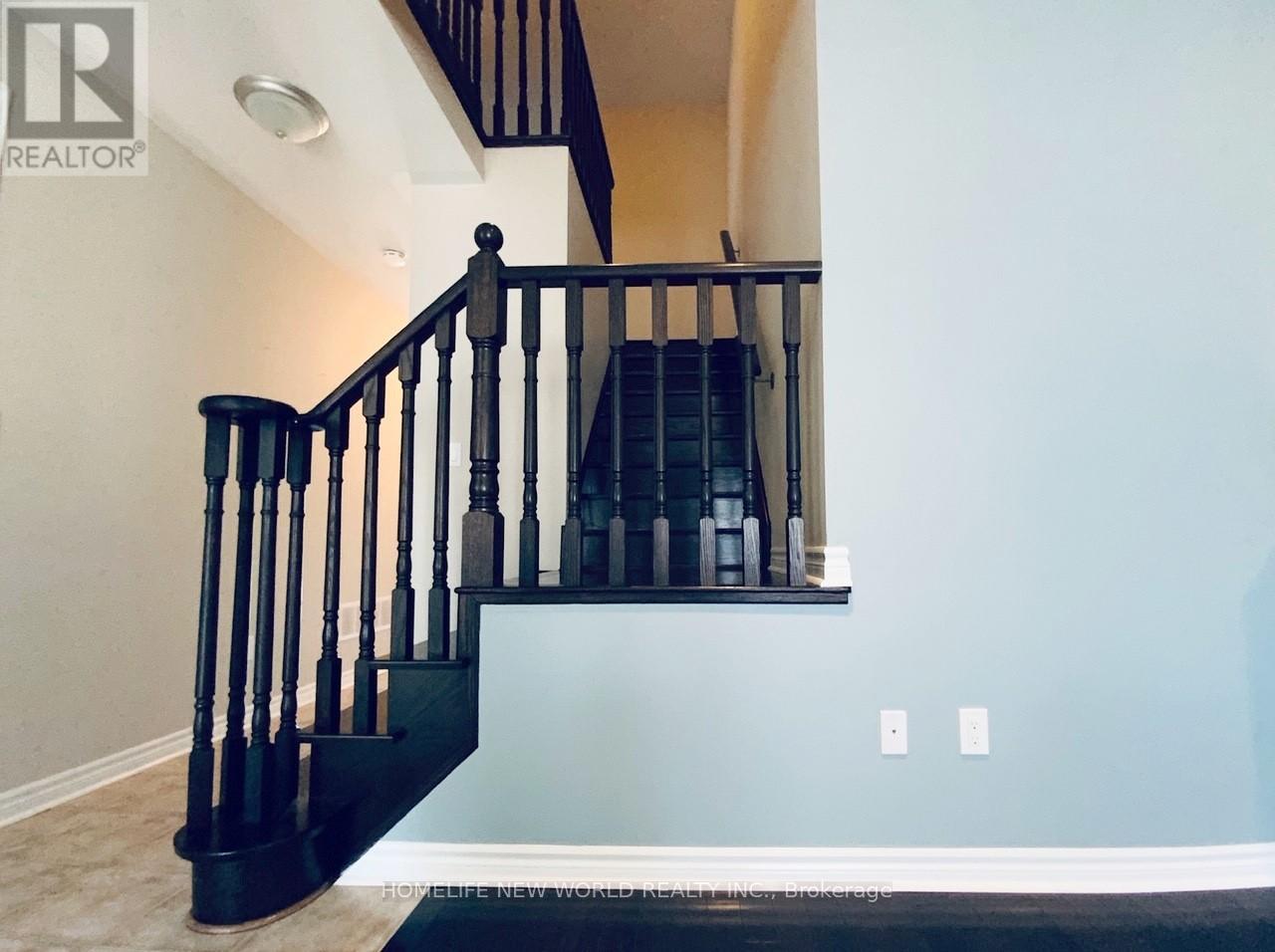 29 Florence Drive, Whitby, Ontario  L1R 0K2 - Photo 10 - E12671160