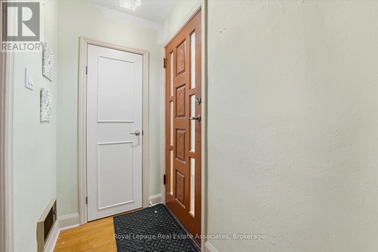 135 Tiago Avenue, Toronto, Ontario  M4B 2A6 - Photo 46 - E12671224