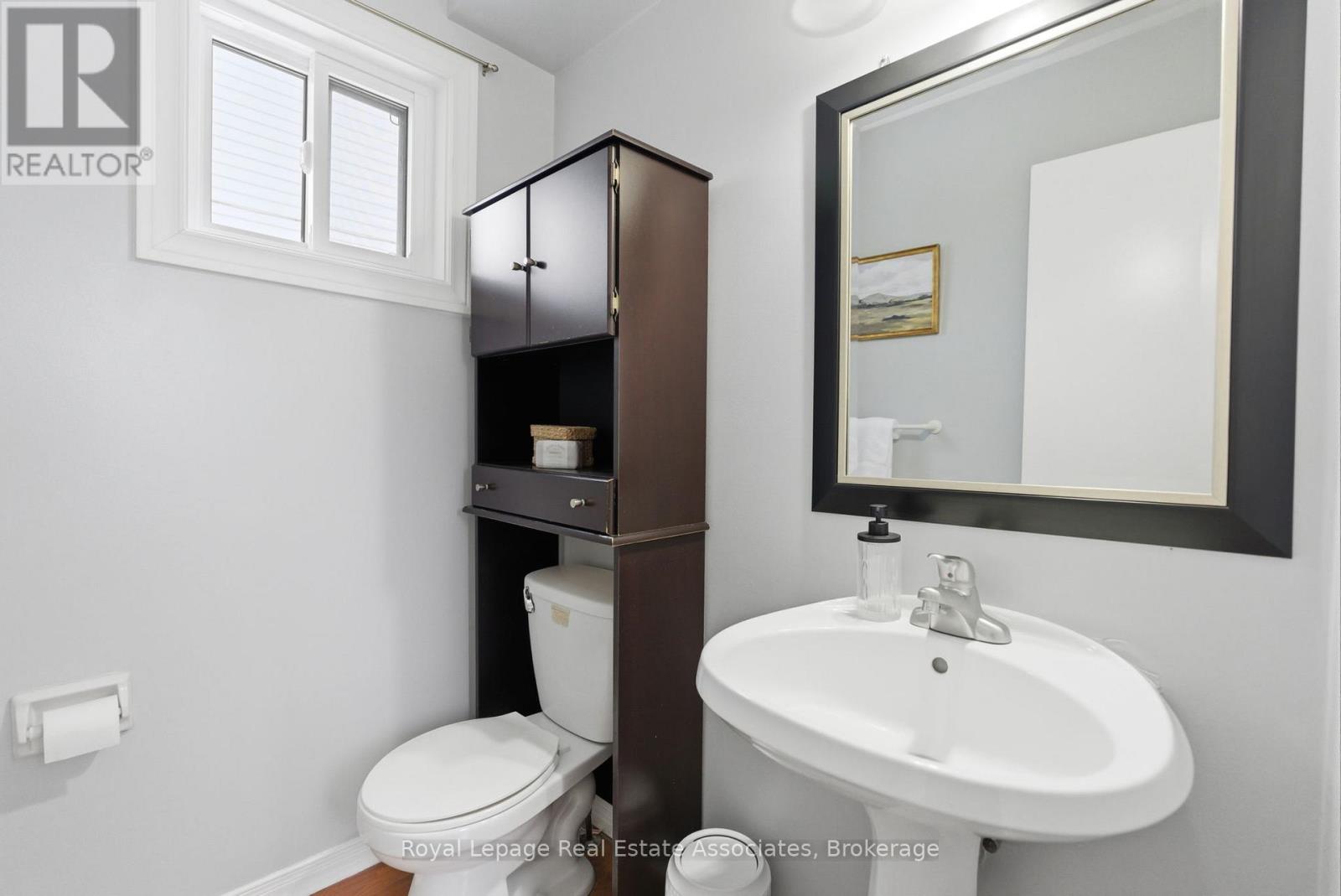 38 Bluebell Crescent, Whitby, Ontario L1P 1L1 - Photo 22 - E12671320