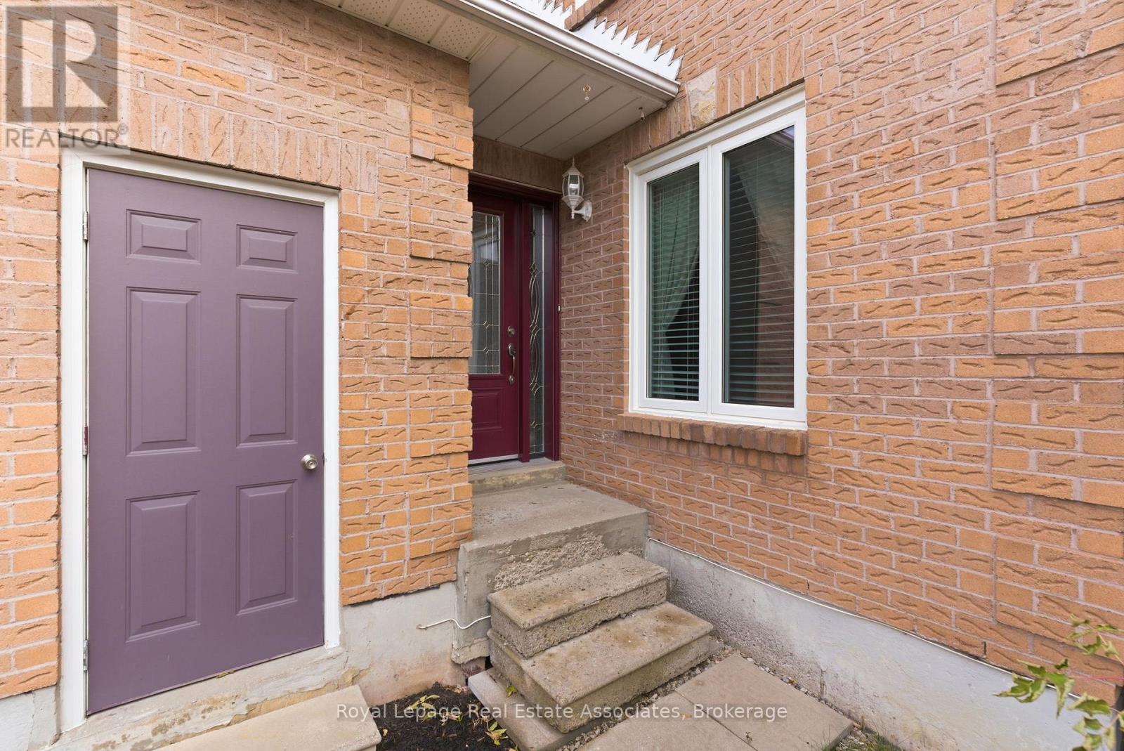 38 Bluebell Crescent, Whitby, Ontario L1P 1L1 - Photo 43 - E12671320