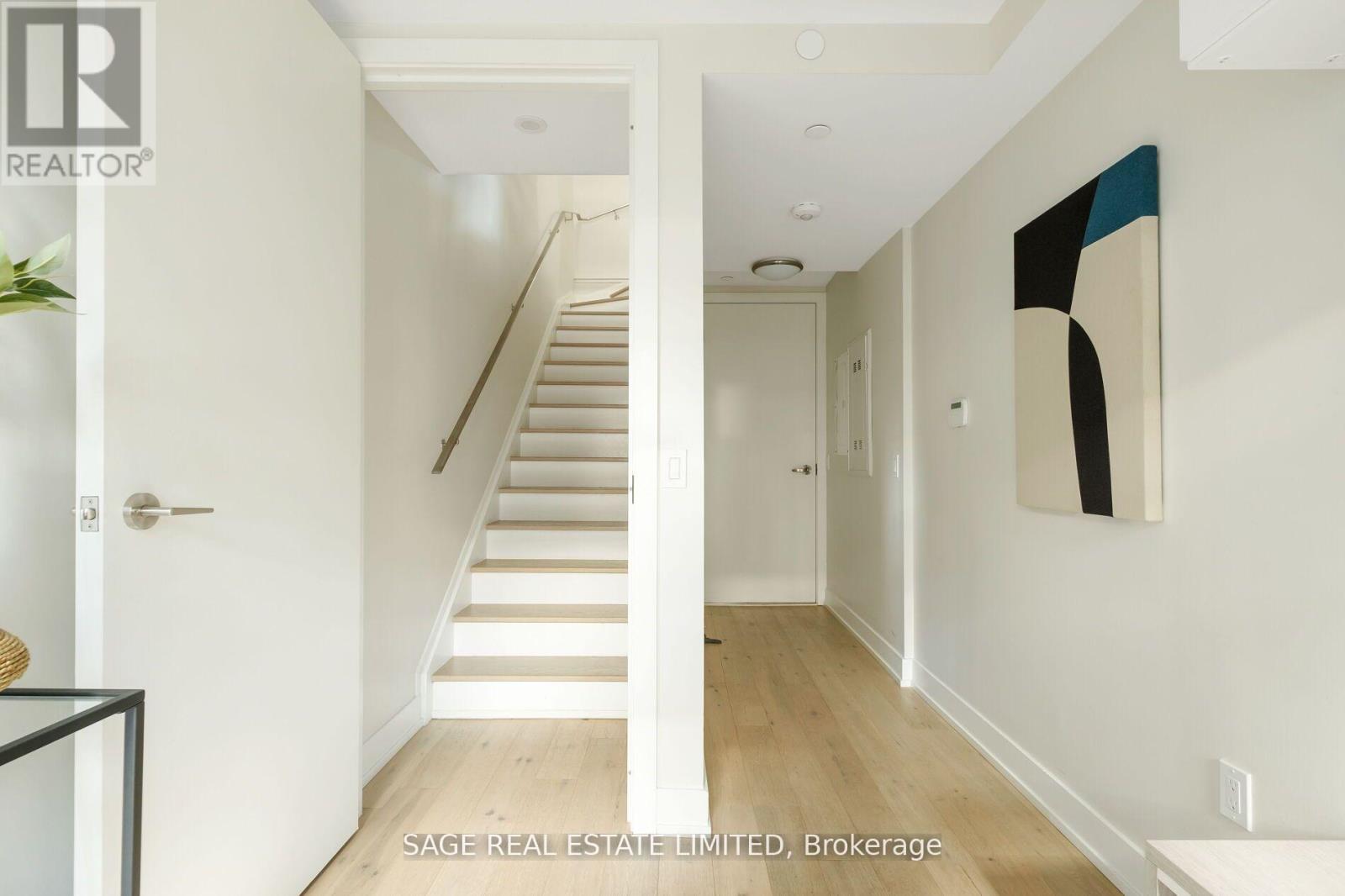 Th01 - 1331 Queen Street E, Toronto, Ontario  M4L 0B1 - Photo 37 - E12671326