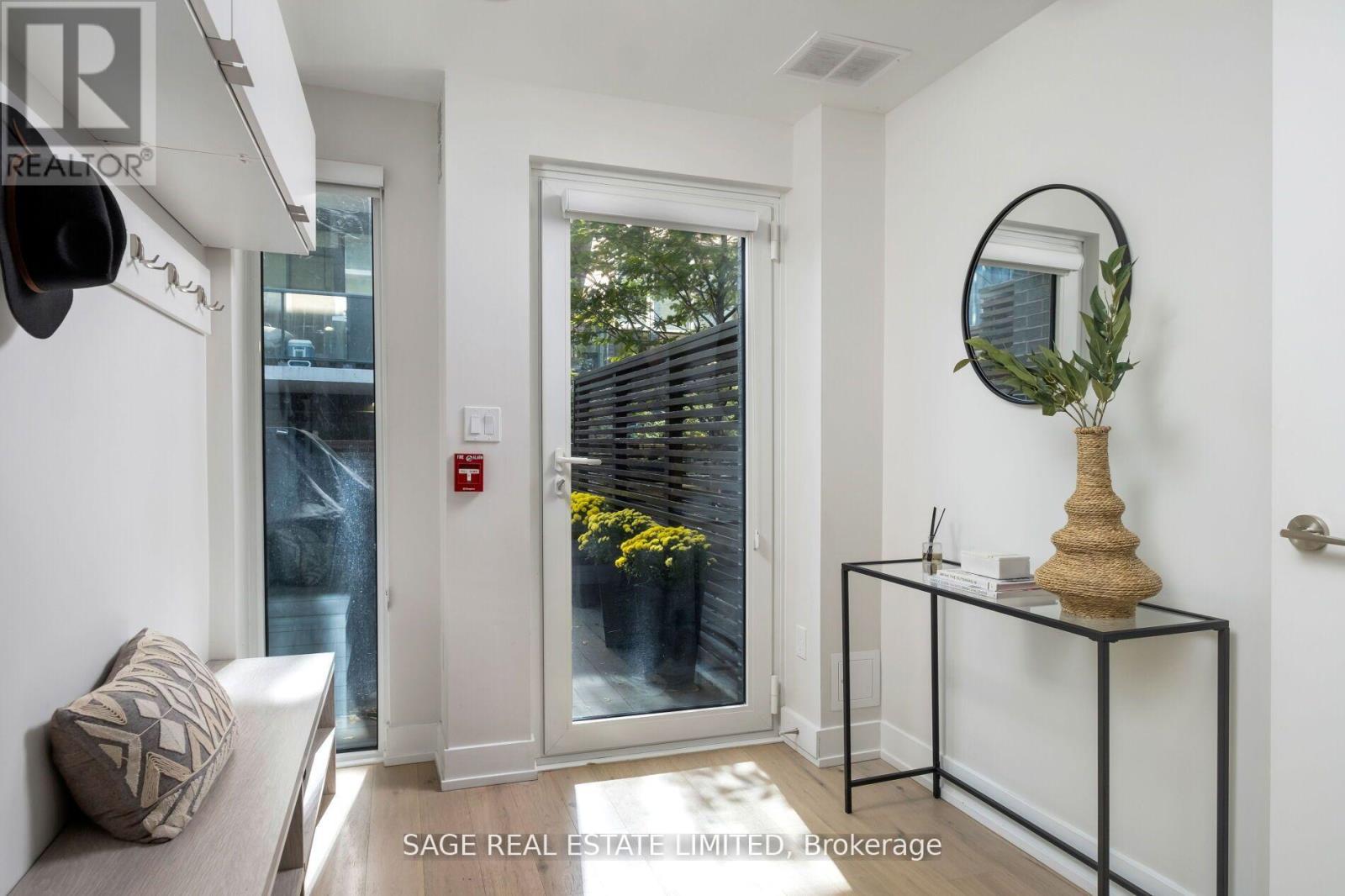 Th01 - 1331 Queen Street E, Toronto, Ontario  M4L 0B1 - Photo 38 - E12671326