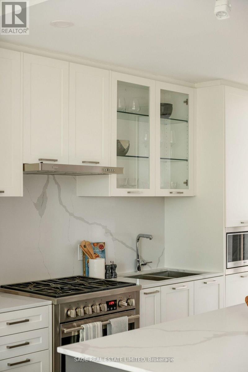 Th01 - 1331 Queen Street E, Toronto, Ontario  M4L 0B1 - Photo 9 - E12671326