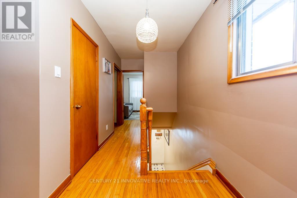 4 Albacore Crescent, Toronto, Ontario  M1H 2L3 - Photo 16 - E12671376