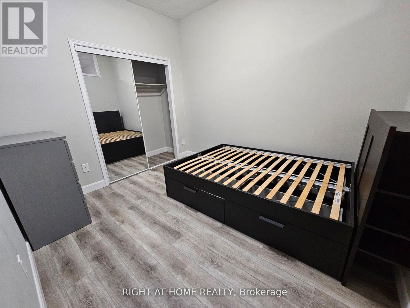 2 - 47 Dawes Road, Toronto, Ontario  M4C 5B1 - Photo 7 - E12671406