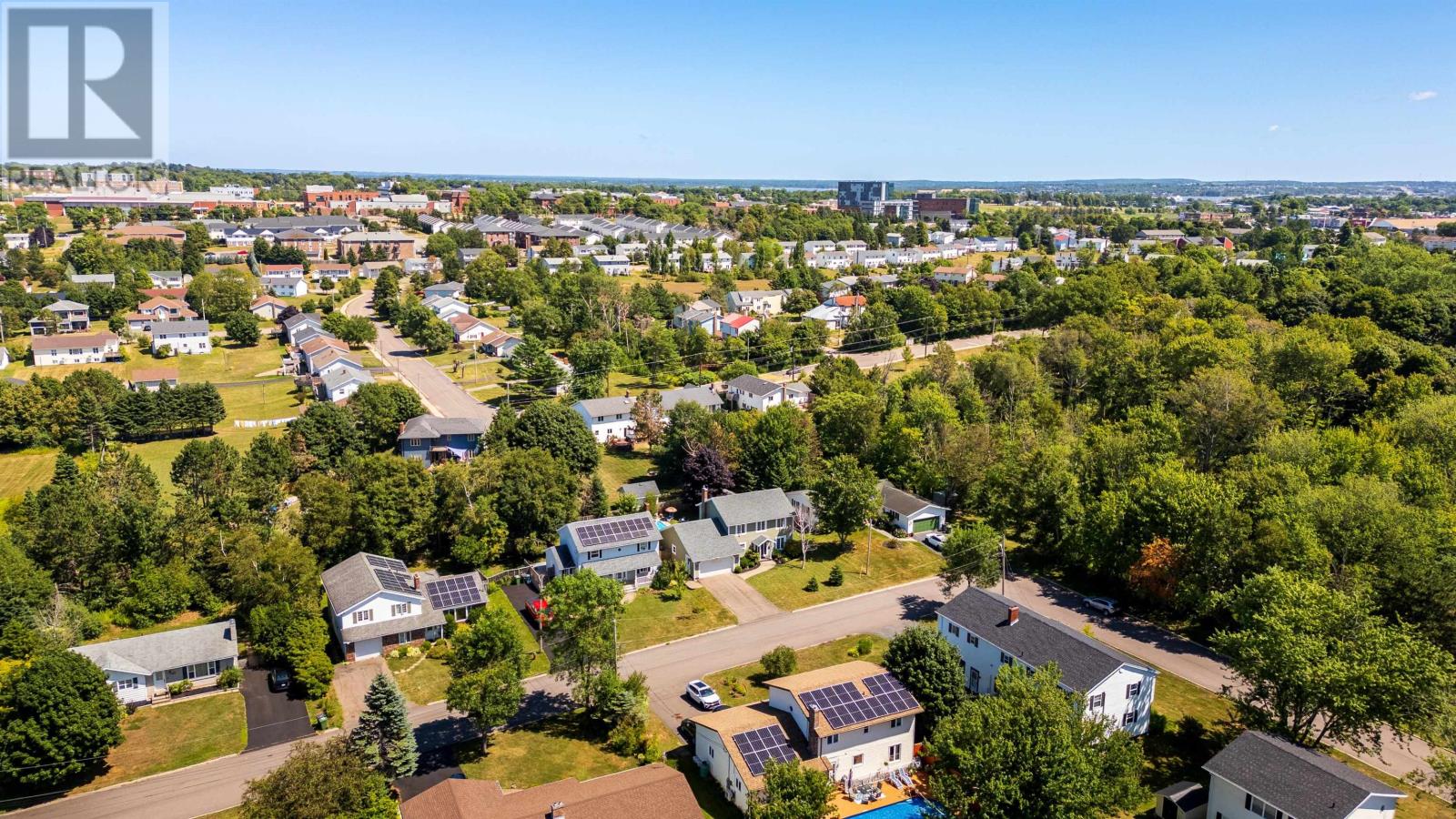 67 Warburton Drive, Charlottetown, Prince Edward Island  C1A 8Z3 - Photo 5 - 202600317