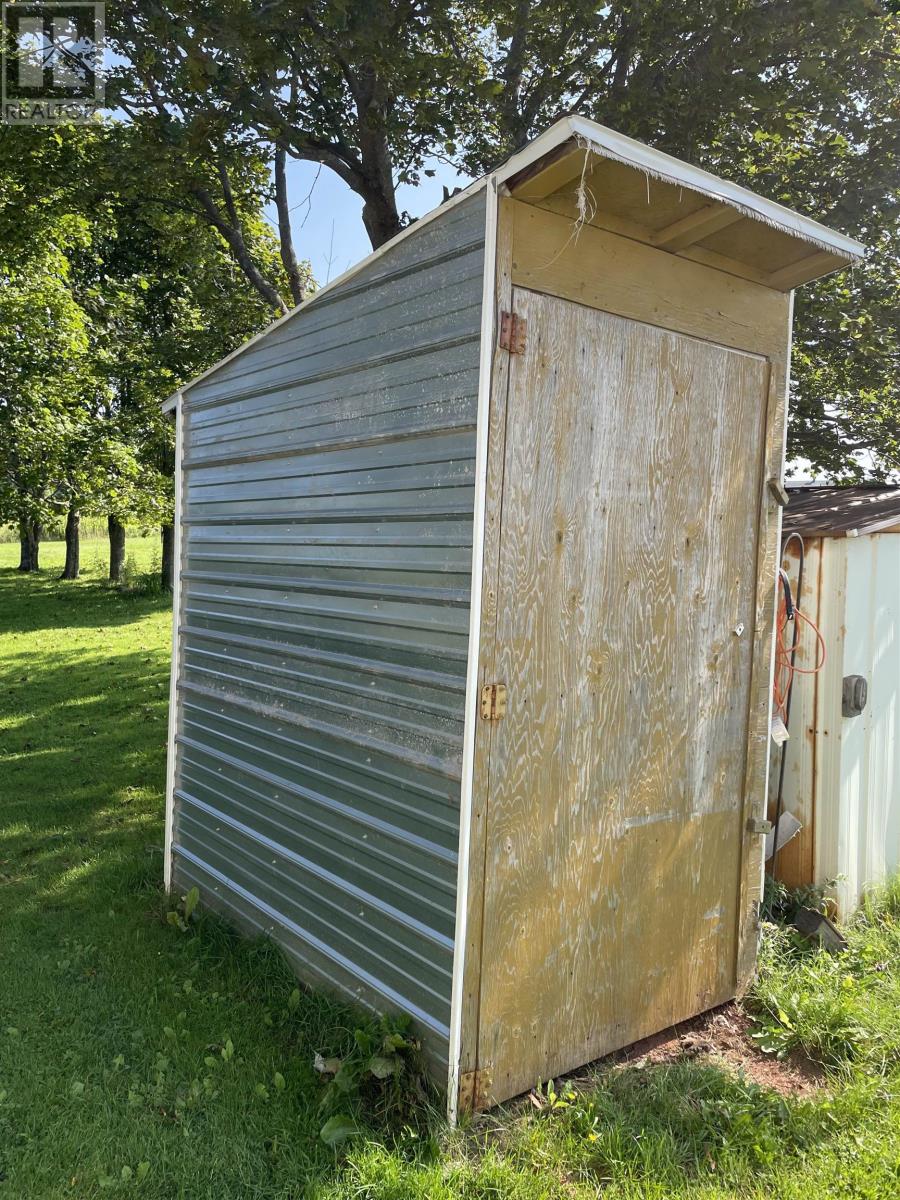 303 Phillip Street, Tignish, Prince Edward Island  C0B 2B0 - Photo 20 - 202600318