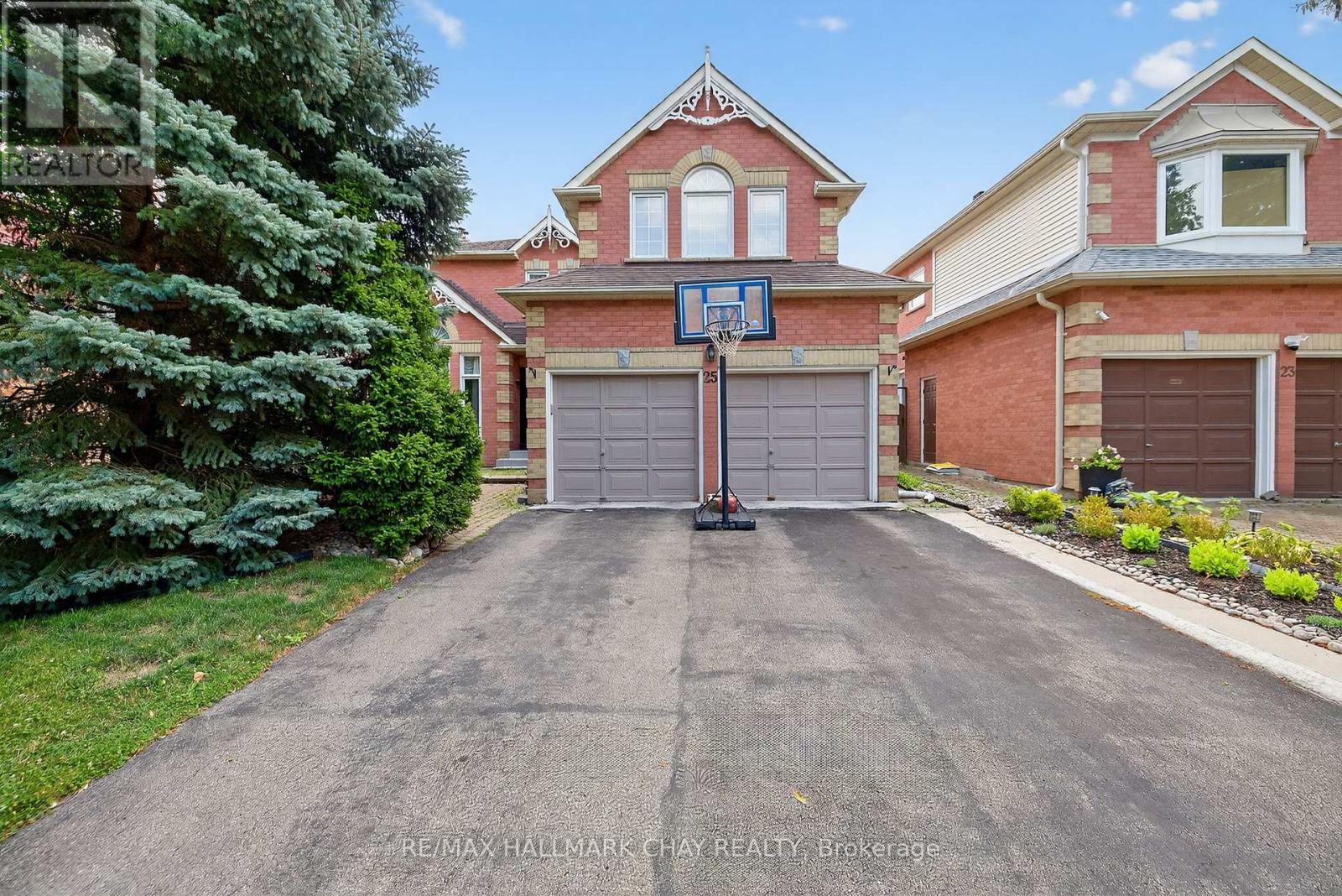 25 Heatherwood Crescent, Markham, Ontario  L3R 8W5 - Photo 4 - N12671110