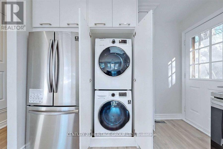 Main - 765 Greenfield Crescent, Newmarket, Ontario  L3Y 3B2 - Photo 8 - N12671114