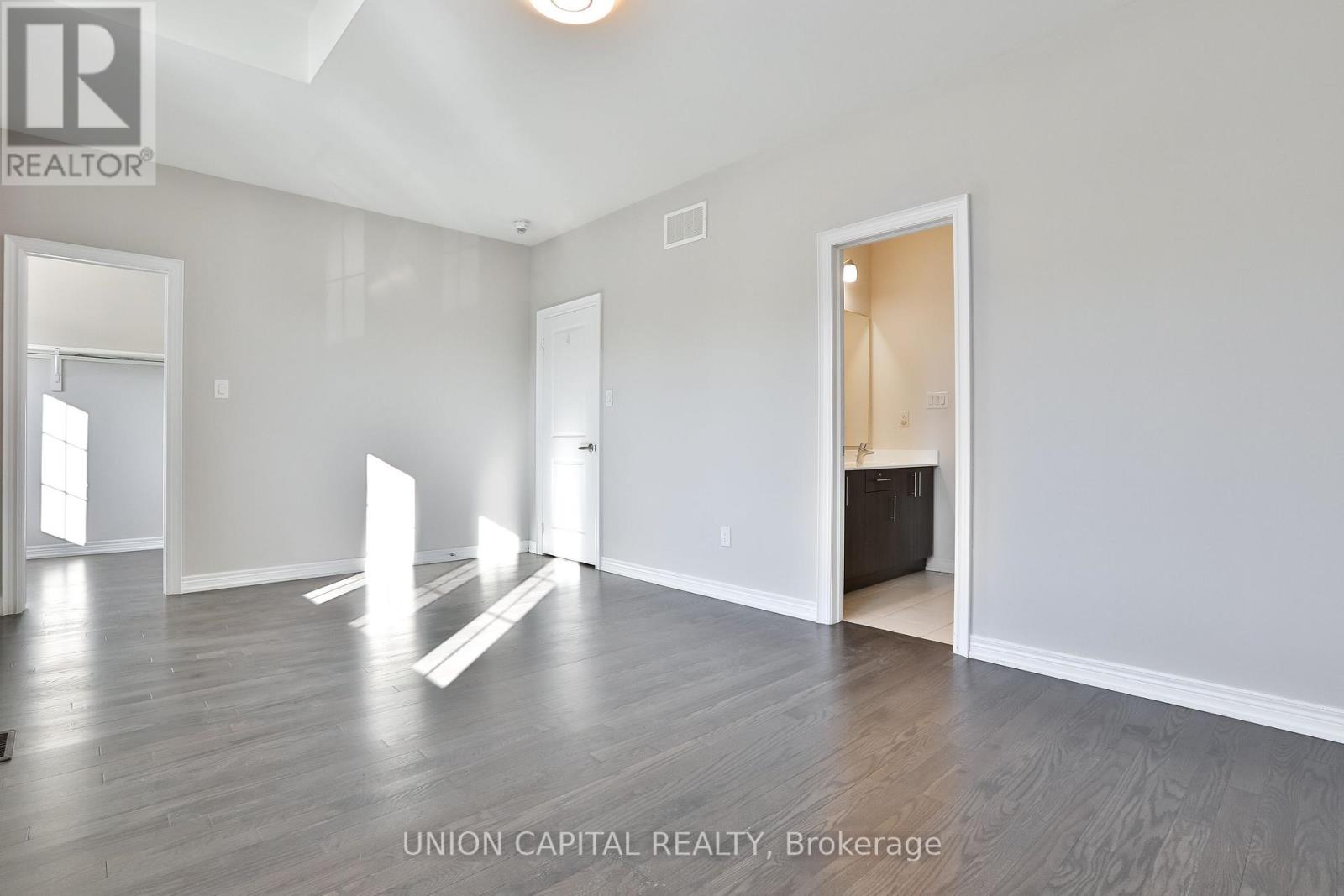 30 Leary Crescent, Richmond Hill, Ontario  L4S 0G7 - Photo 31 - N12671410