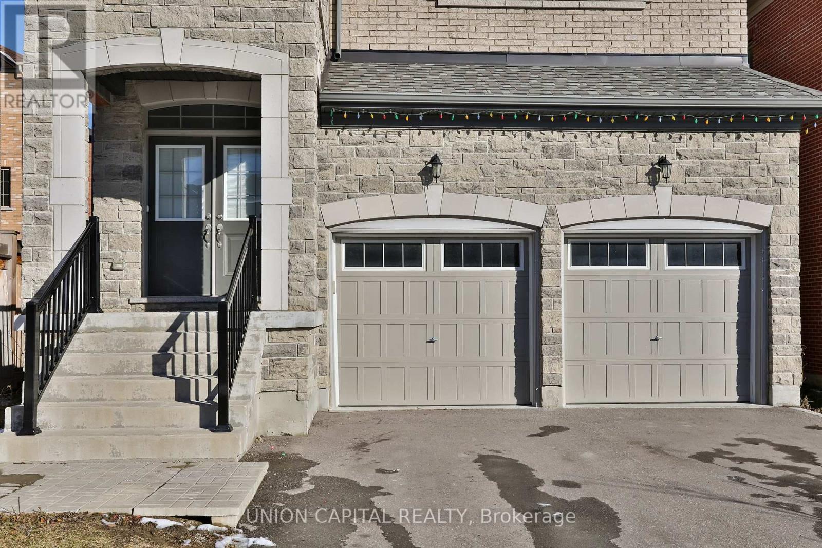 30 Leary Crescent, Richmond Hill, Ontario  L4S 0G7 - Photo 35 - N12671410