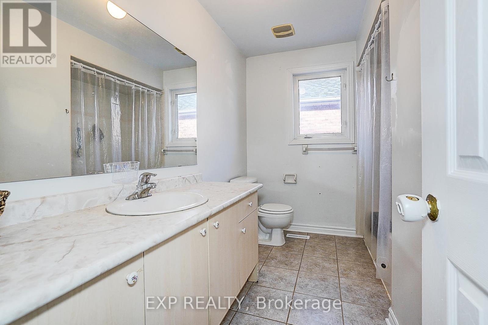 290 Country Lane, Barrie (Painswick South), Ontario  L4N 5Z6 - Photo 18 - S12671254