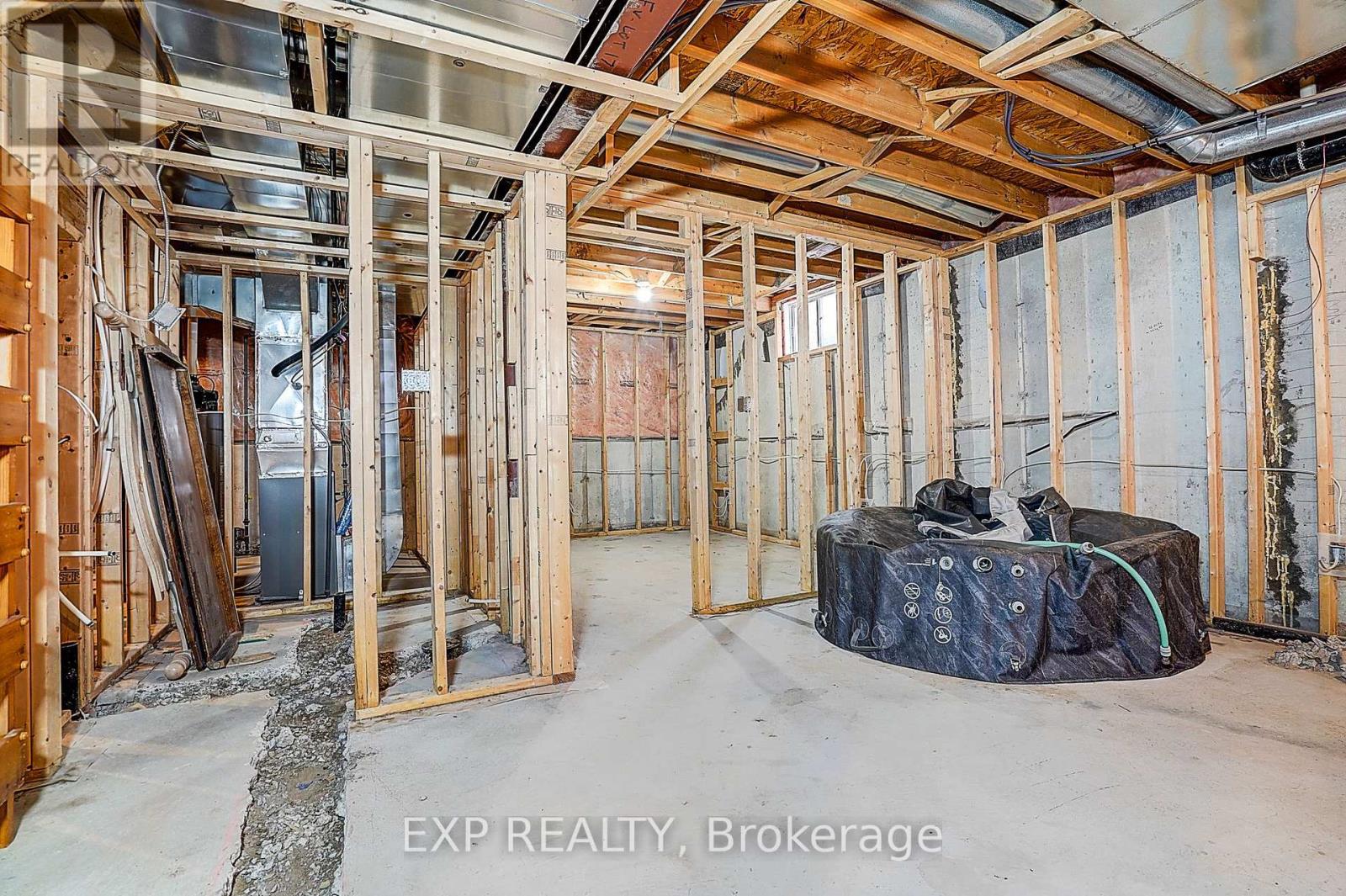 290 Country Lane, Barrie (Painswick South), Ontario  L4N 5Z6 - Photo 19 - S12671254