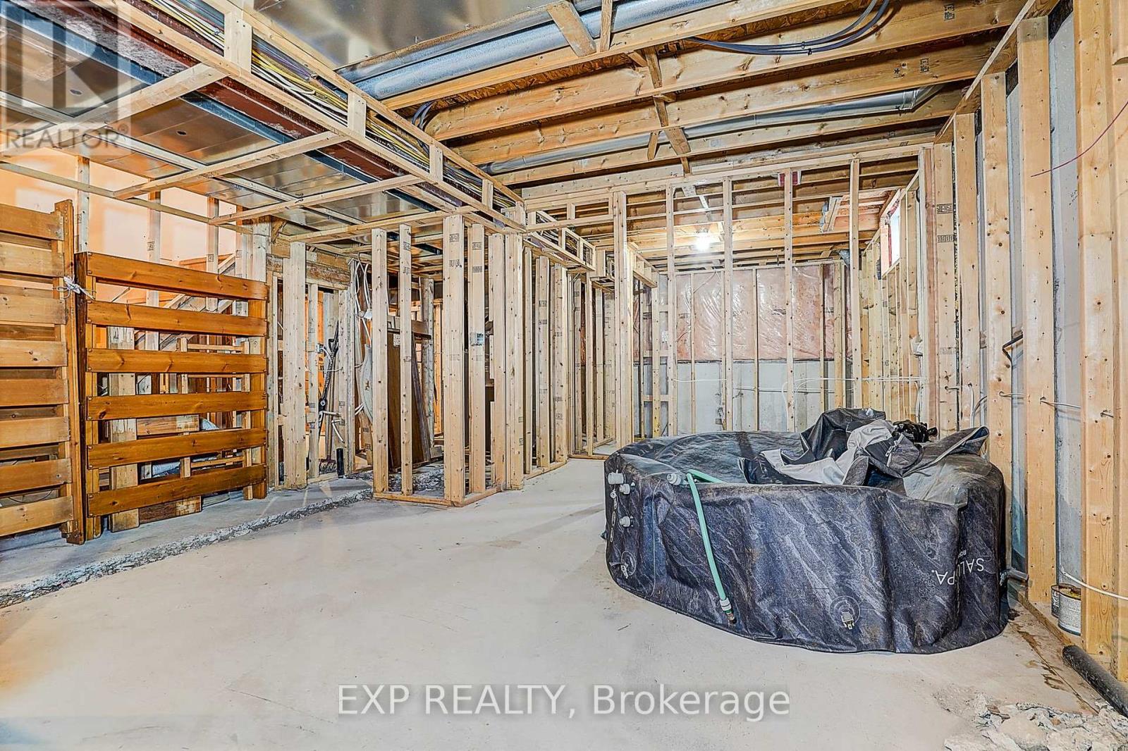 290 Country Lane, Barrie (Painswick South), Ontario  L4N 5Z6 - Photo 20 - S12671254