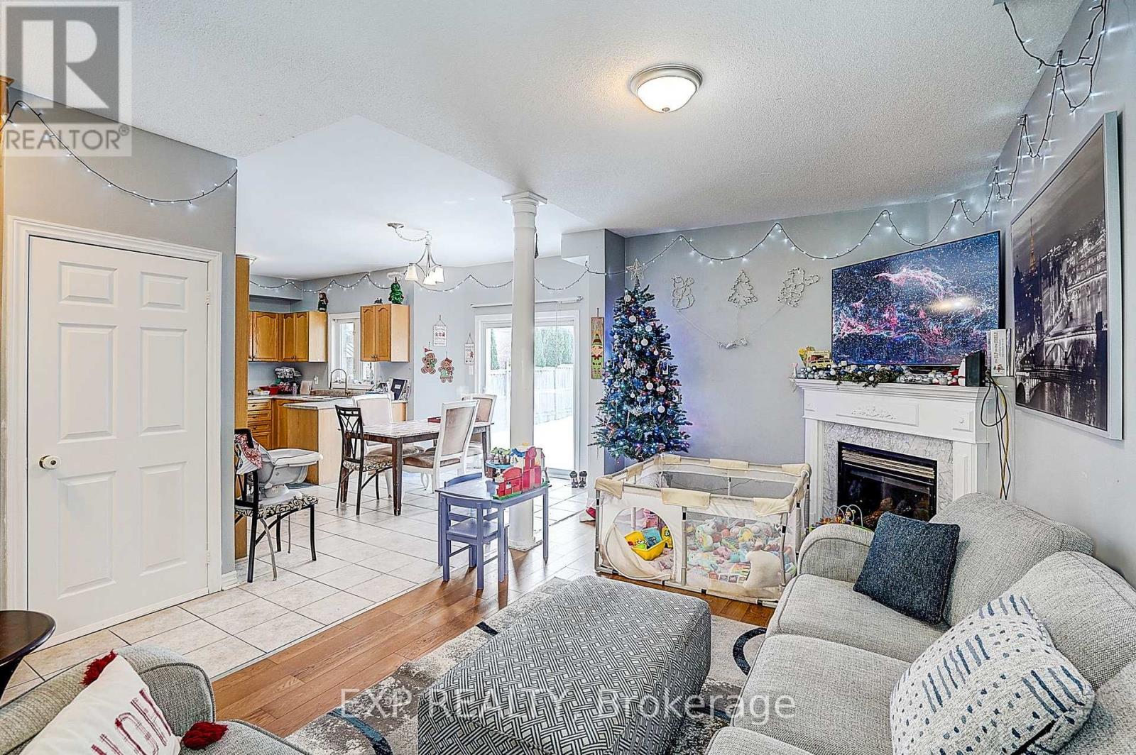 290 Country Lane, Barrie (Painswick South), Ontario  L4N 5Z6 - Photo 8 - S12671254