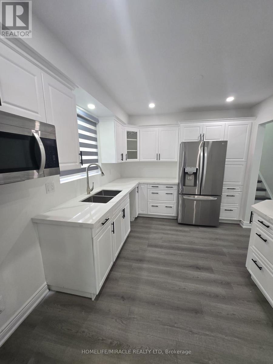 3 Sylvia Street, Barrie (Grove East), Ontario  L4M 5J3 - Photo 11 - S12671386