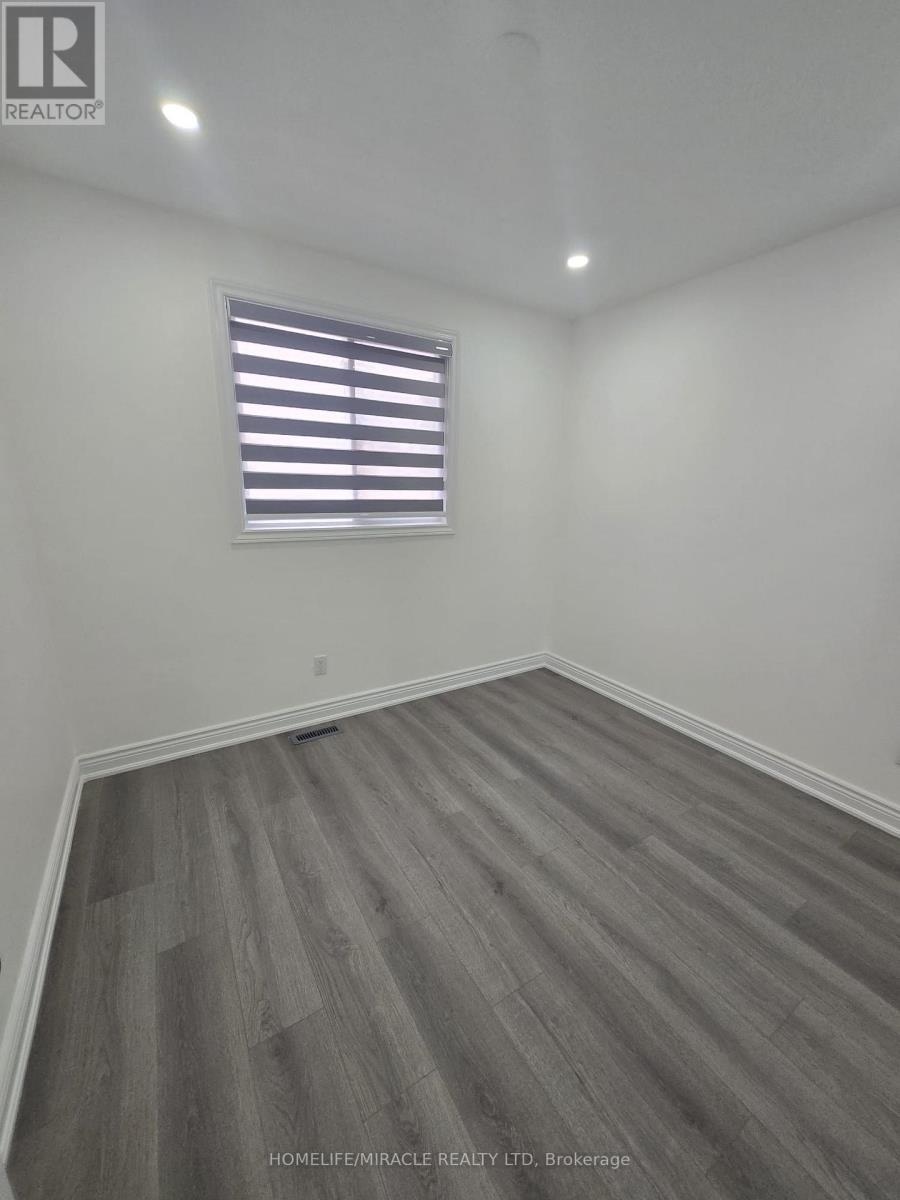 3 Sylvia Street, Barrie (Grove East), Ontario  L4M 5J3 - Photo 16 - S12671386