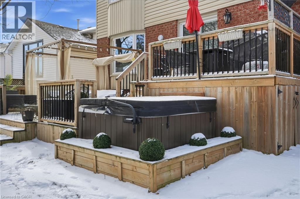 36 Pinecreek Road, Waterdown, Ontario  L8B 0H1 - Photo 49 - 40784472