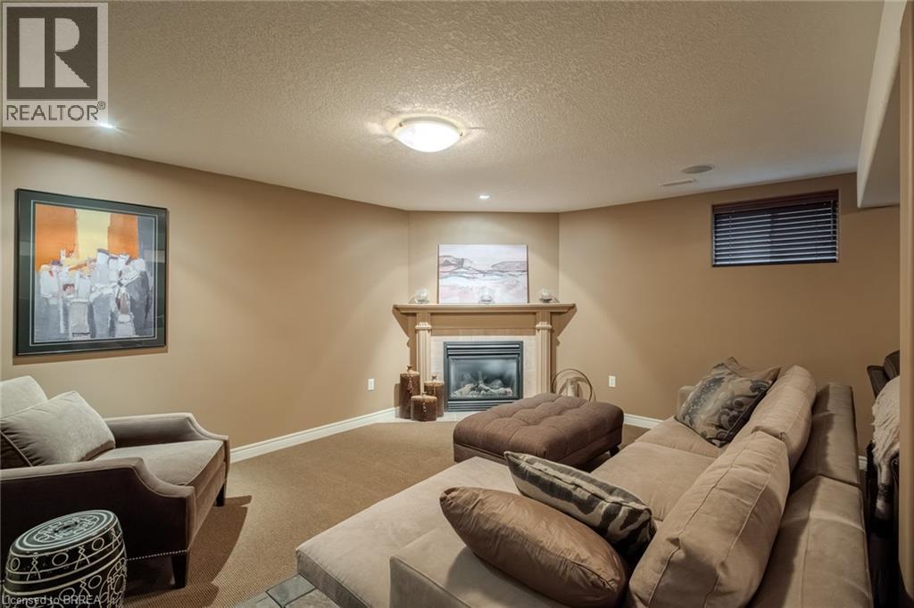 655 Park Road N Unit# 49, Brantford, Ontario  N3R 0A2 - Photo 36 - 40787366