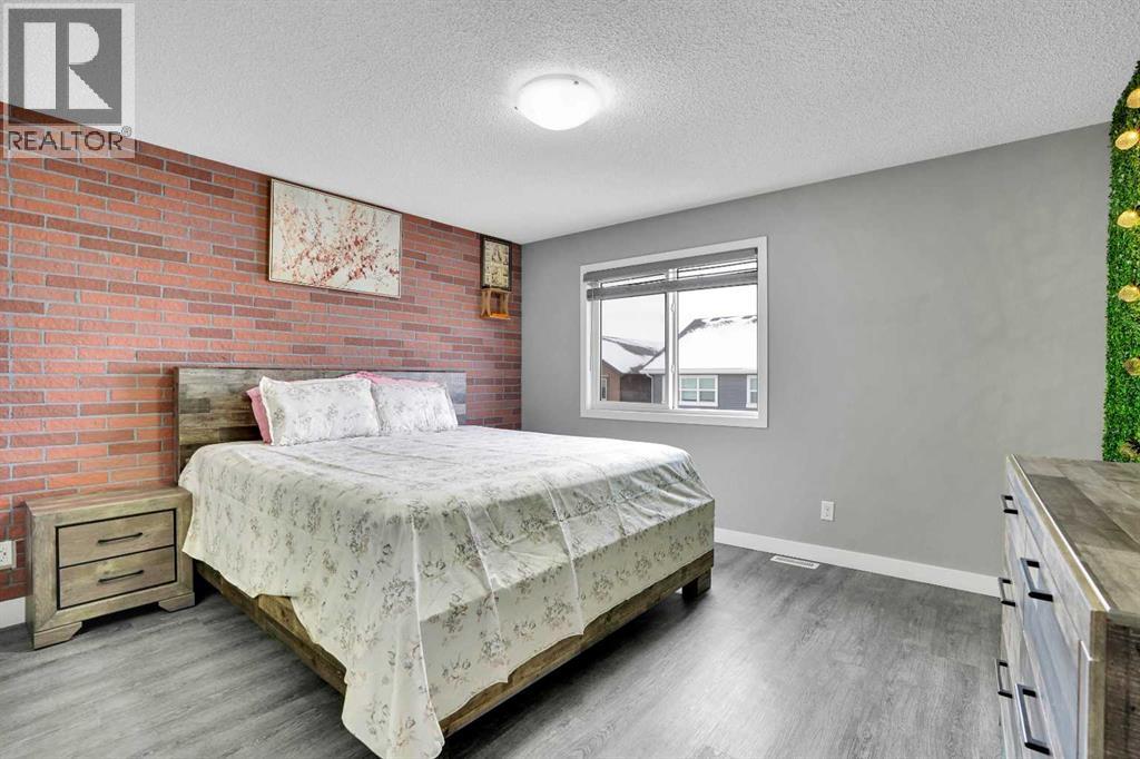 100 Kingsbury Close Se, Airdrie, Alberta  T4A 0R3 - Photo 18 - A2274360