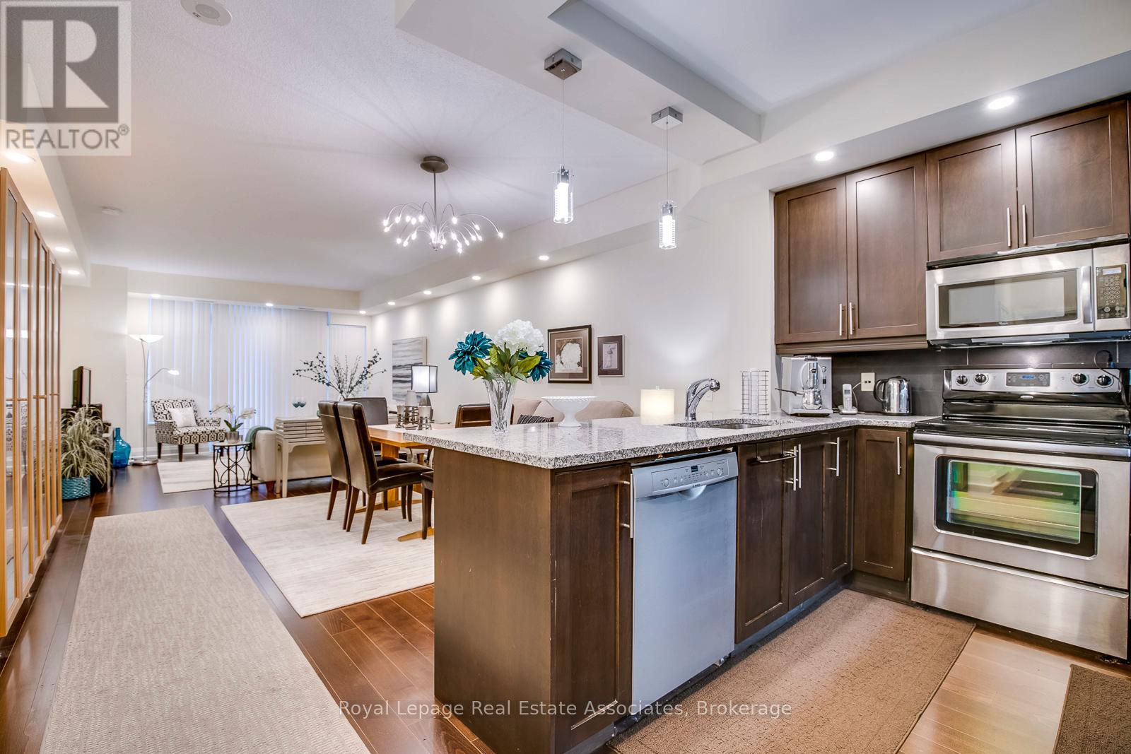 308 - 1 Hurontario Street, Mississauga, Ontario  L5G 0A3 - Photo 15 - W12671136