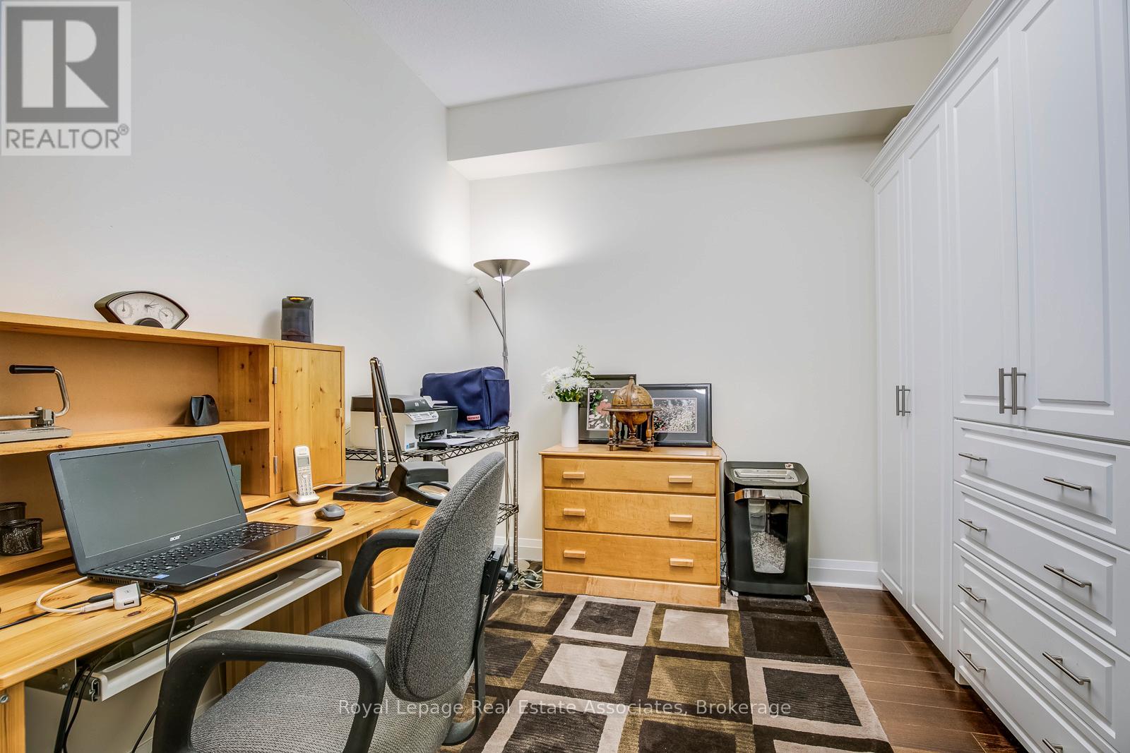 308 - 1 Hurontario Street, Mississauga, Ontario  L5G 0A3 - Photo 34 - W12671136