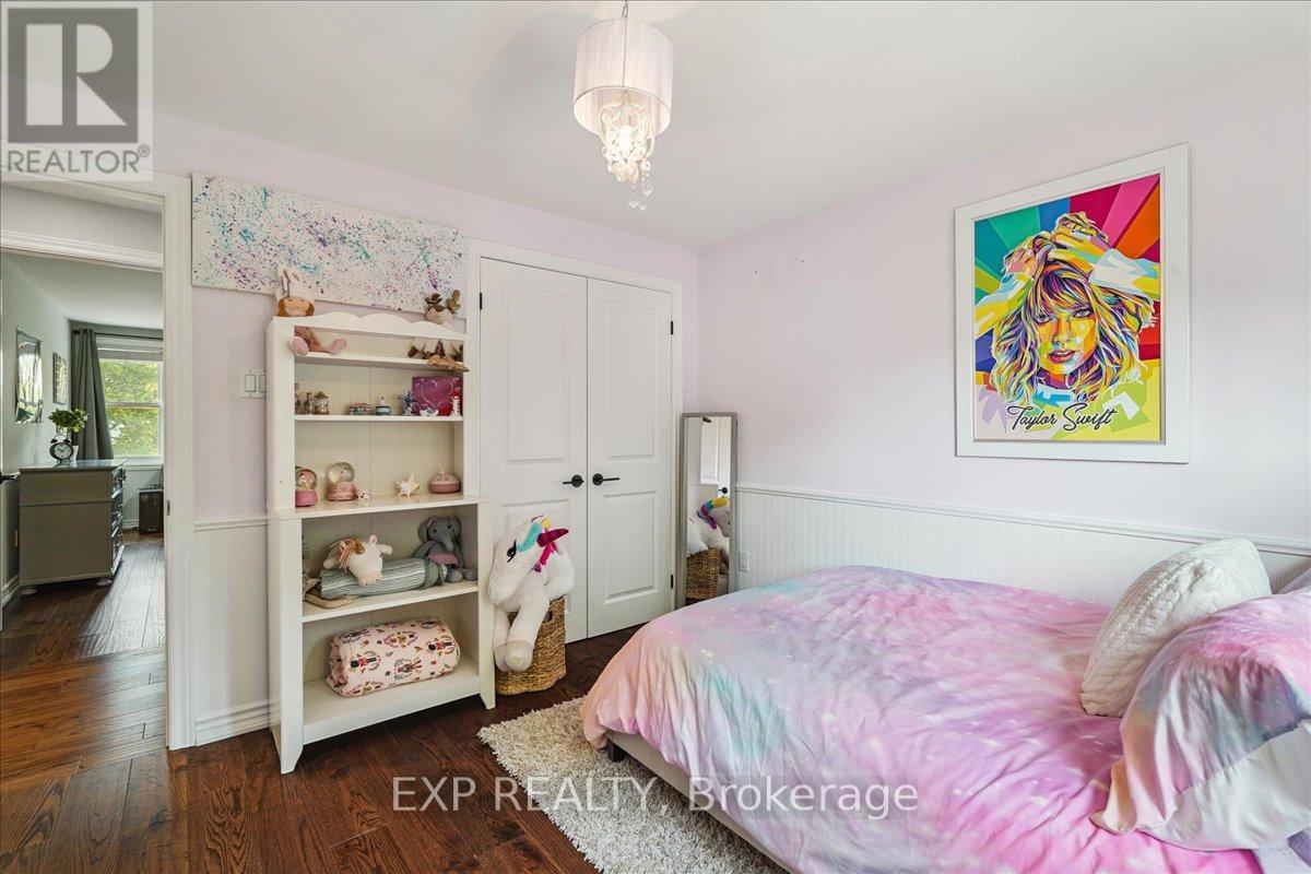 1923 Steepbank Crescent, Mississauga, Ontario  L4X 1T9 - Photo 28 - W12671184