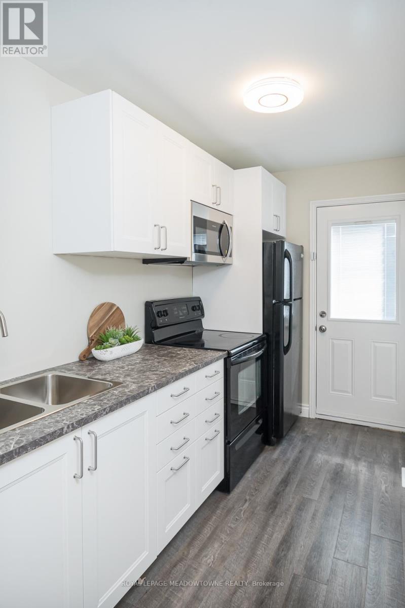 Main - 611 Beaver Court, Milton, Ontario  L9T 4A8 - Photo 16 - W12671206