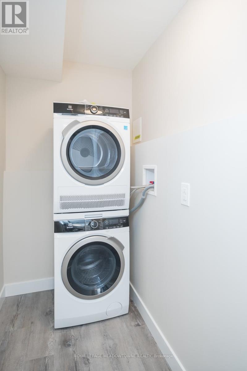 Main - 611 Beaver Court, Milton, Ontario  L9T 4A8 - Photo 21 - W12671206