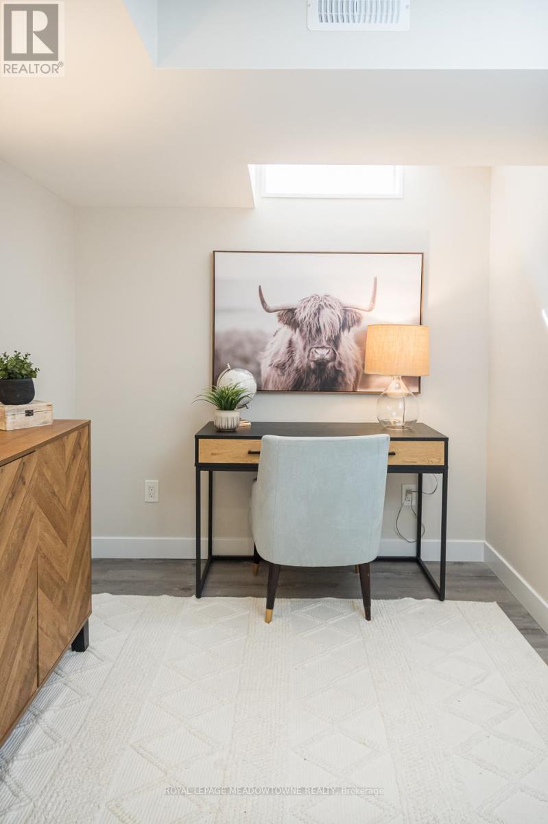 Main - 611 Beaver Court, Milton, Ontario  L9T 4A8 - Photo 24 - W12671206