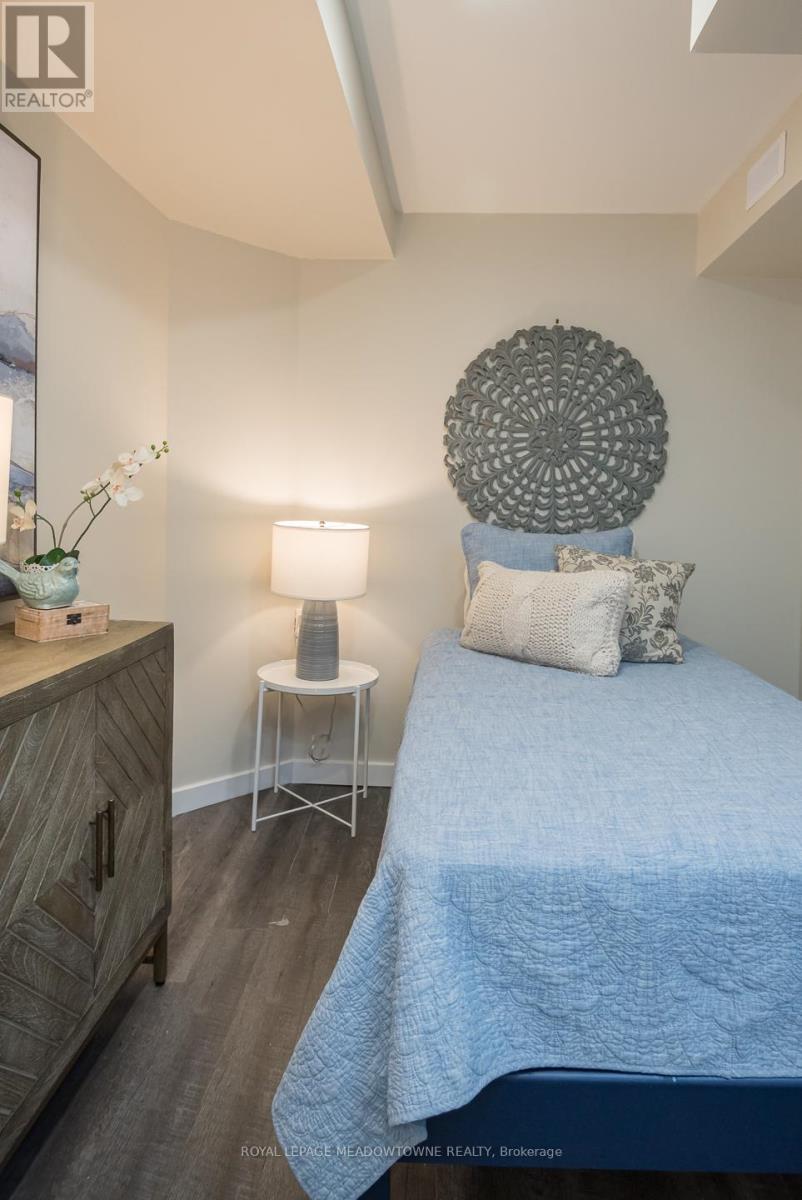 Main - 611 Beaver Court, Milton, Ontario  L9T 4A8 - Photo 27 - W12671206