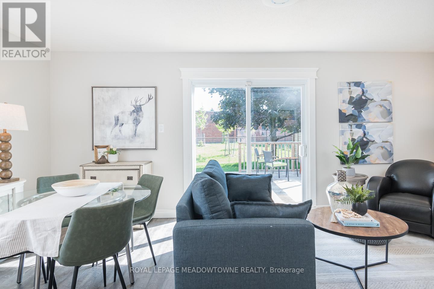 Main - 611 Beaver Court, Milton, Ontario  L9T 4A8 - Photo 5 - W12671206