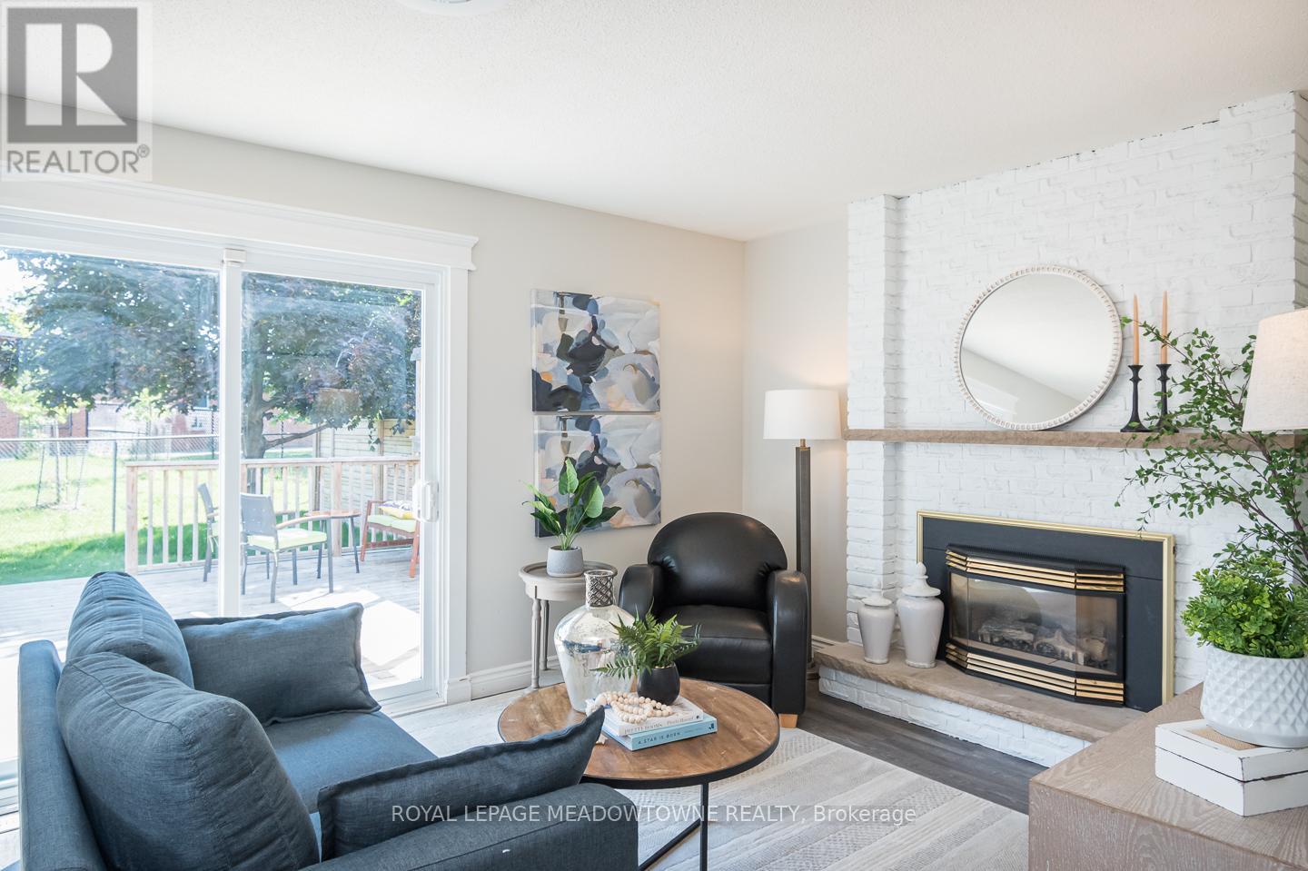 Main - 611 Beaver Court, Milton, Ontario  L9T 4A8 - Photo 6 - W12671206