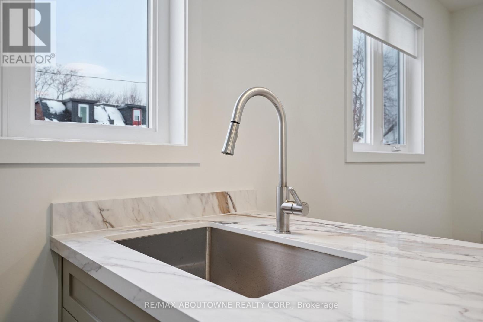 Laneway - 436 Concord Avenue, Toronto, Ontario  M6H 2P8 - Photo 8 - W12671222