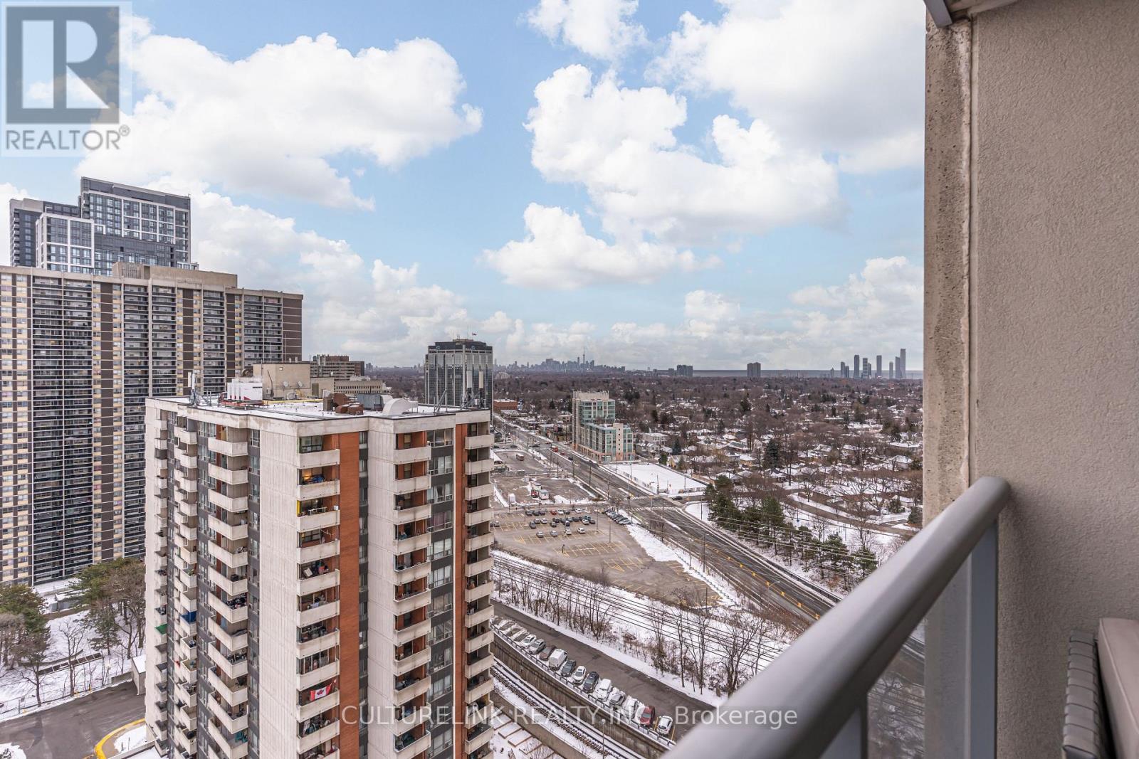 2209 - 5 Michael Power Place, Toronto, Ontario  M9A 0A3 - Photo 18 - W12671238