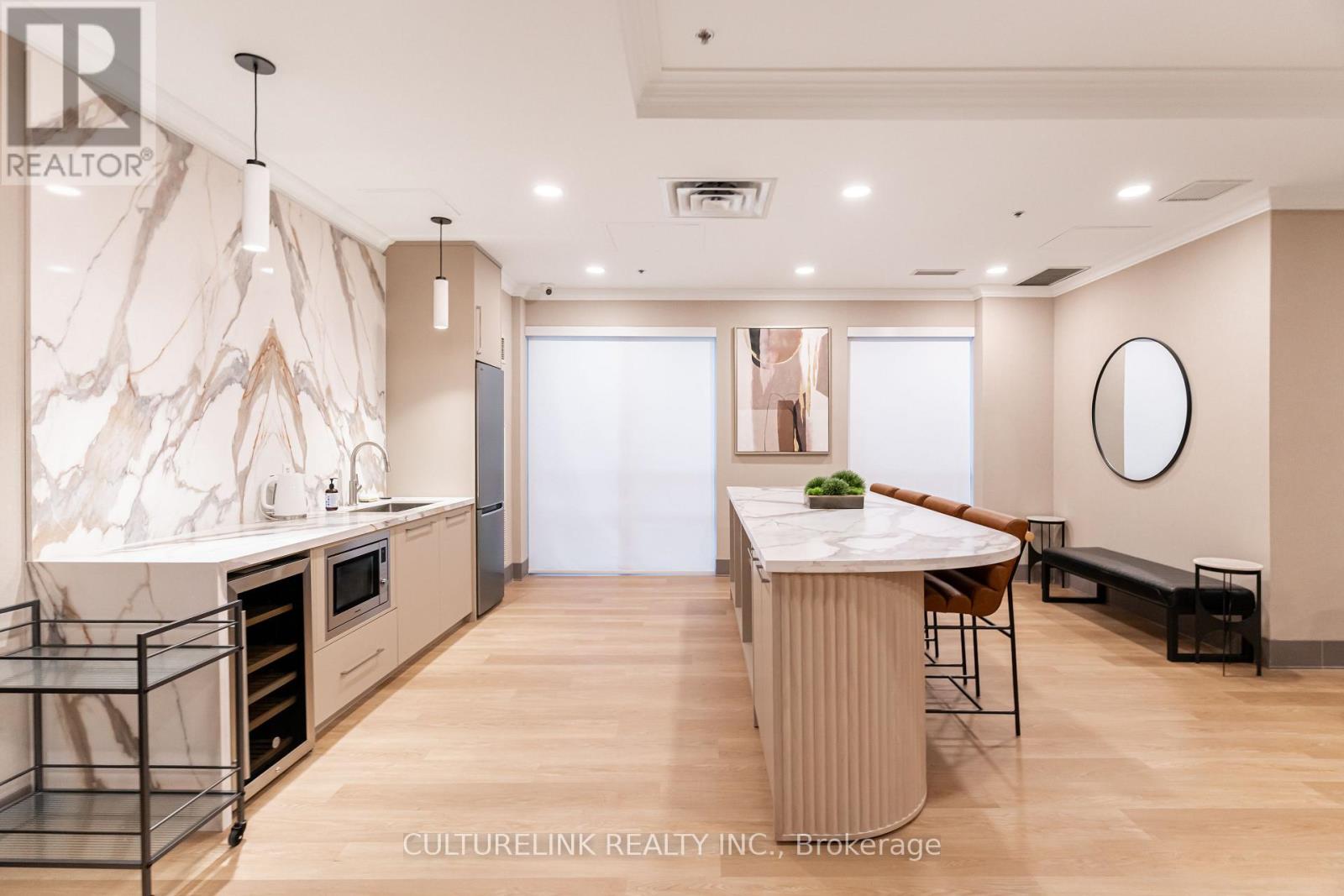 2209 - 5 Michael Power Place, Toronto, Ontario  M9A 0A3 - Photo 27 - W12671238