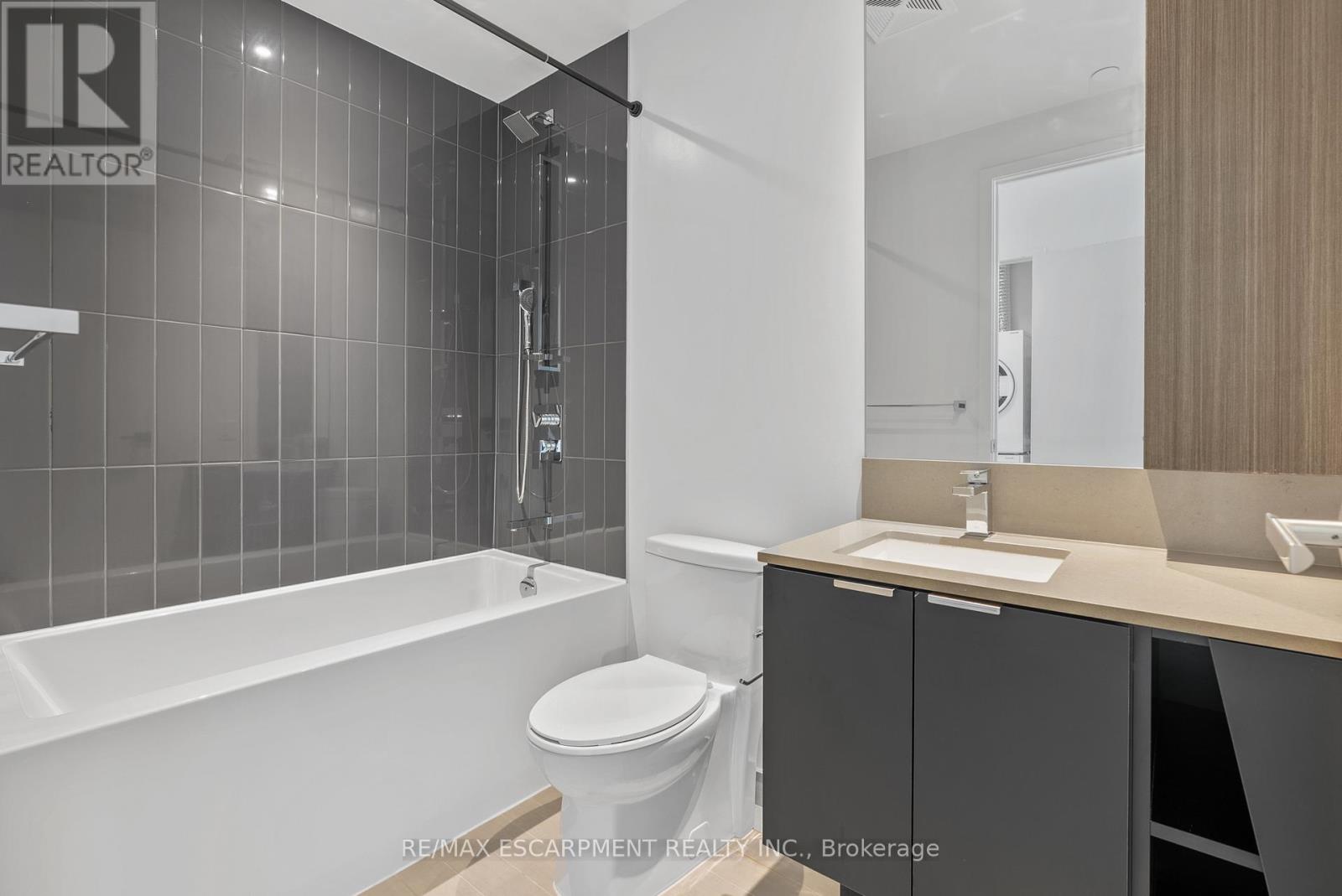 3413 - 3883 Quartz Road, Mississauga, Ontario  L5B 0M4 - Photo 5 - W12671260