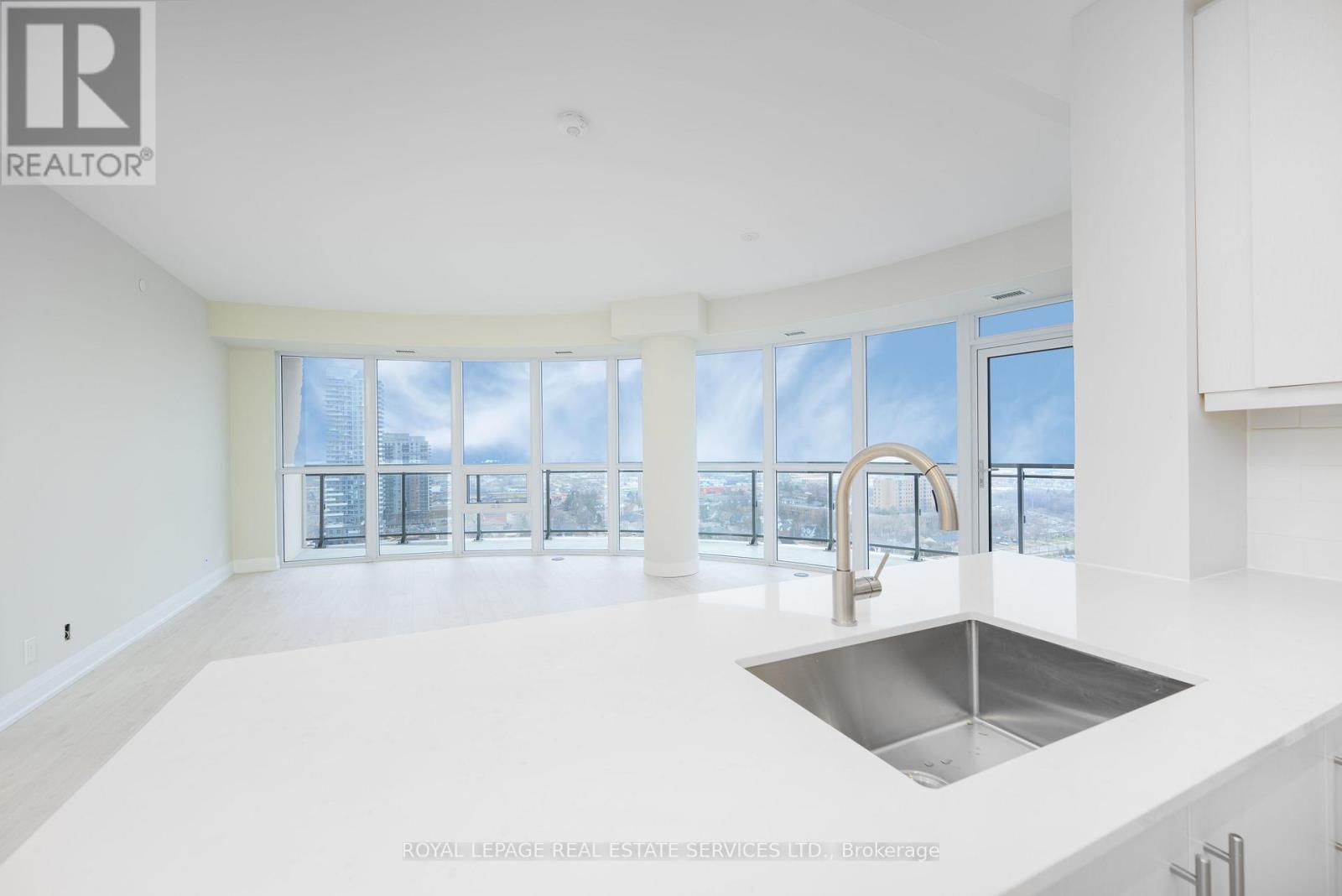 1803 - 15 Lynch Street, Brampton, Ontario  L6W 2Z8 - Photo 13 - W12671280