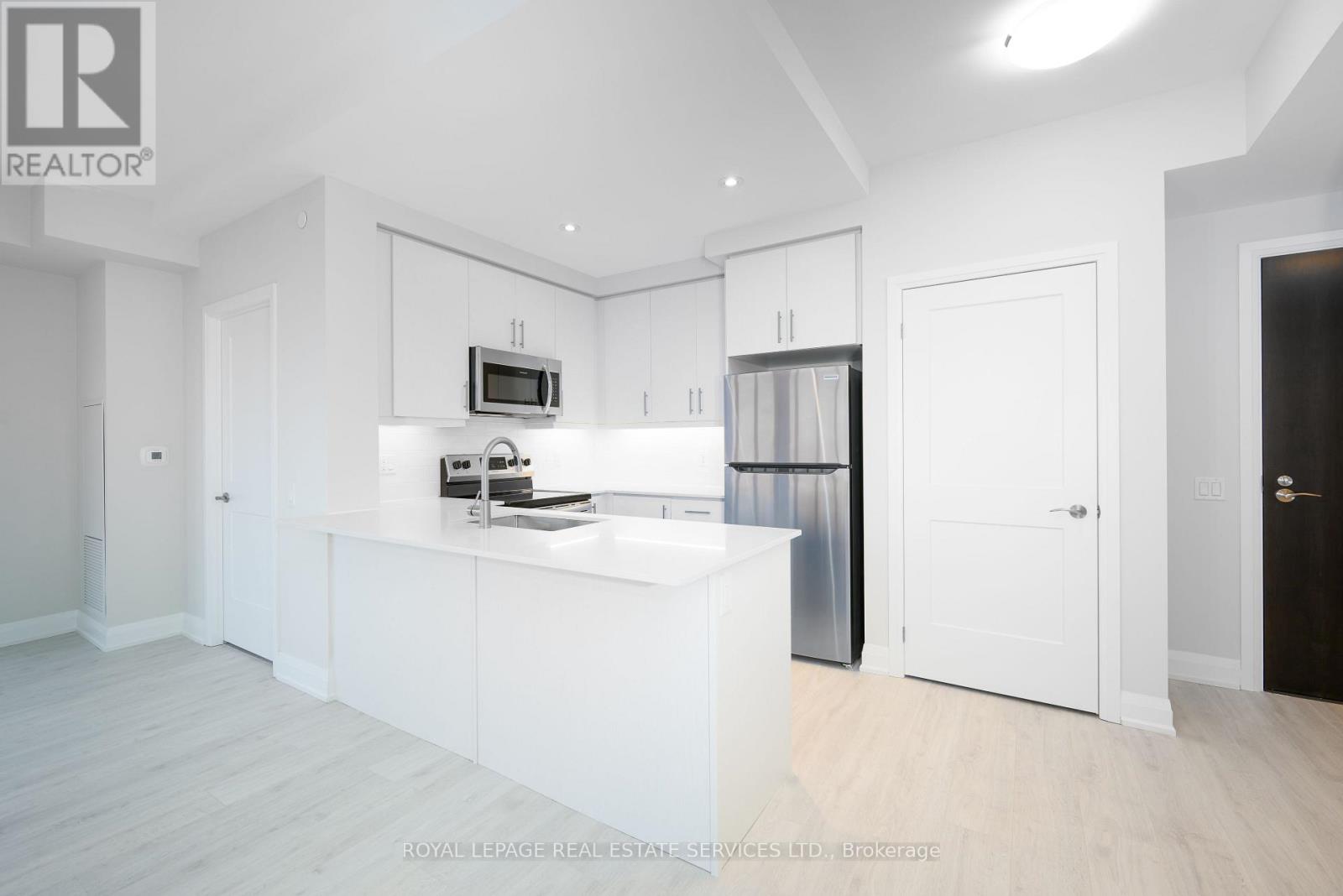 1803 - 15 Lynch Street, Brampton, Ontario  L6W 2Z8 - Photo 8 - W12671280