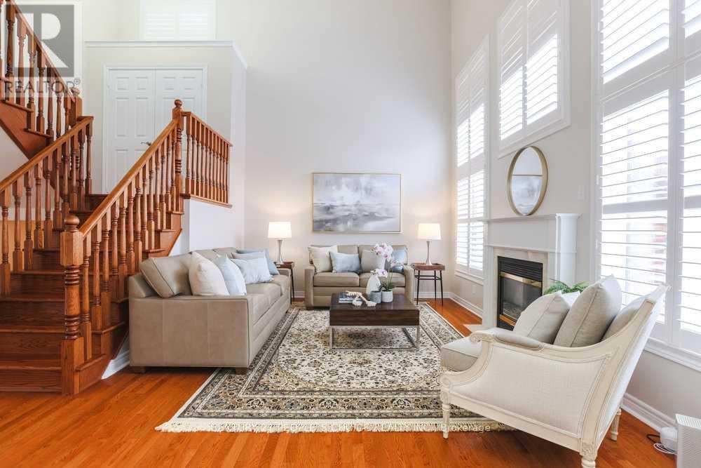 Upper - 3632 Fortune Place, Mississauga, Ontario  L5M 7N6 - Photo 11 - W12671312