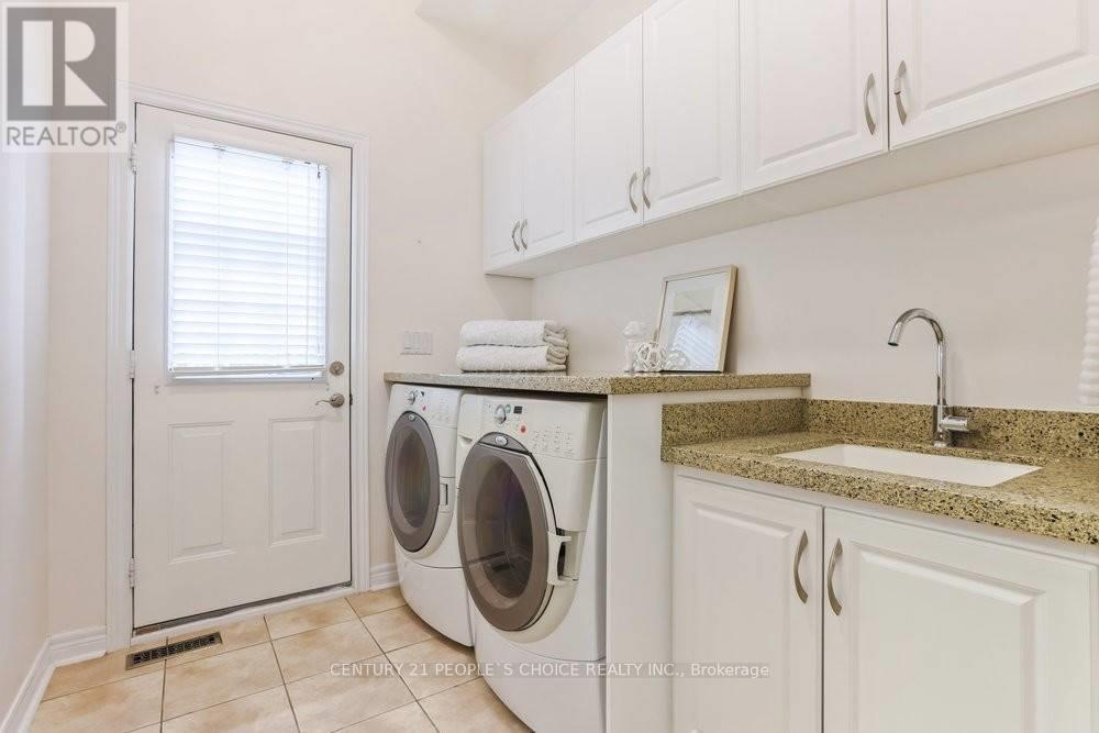 Upper - 3632 Fortune Place, Mississauga, Ontario  L5M 7N6 - Photo 17 - W12671312