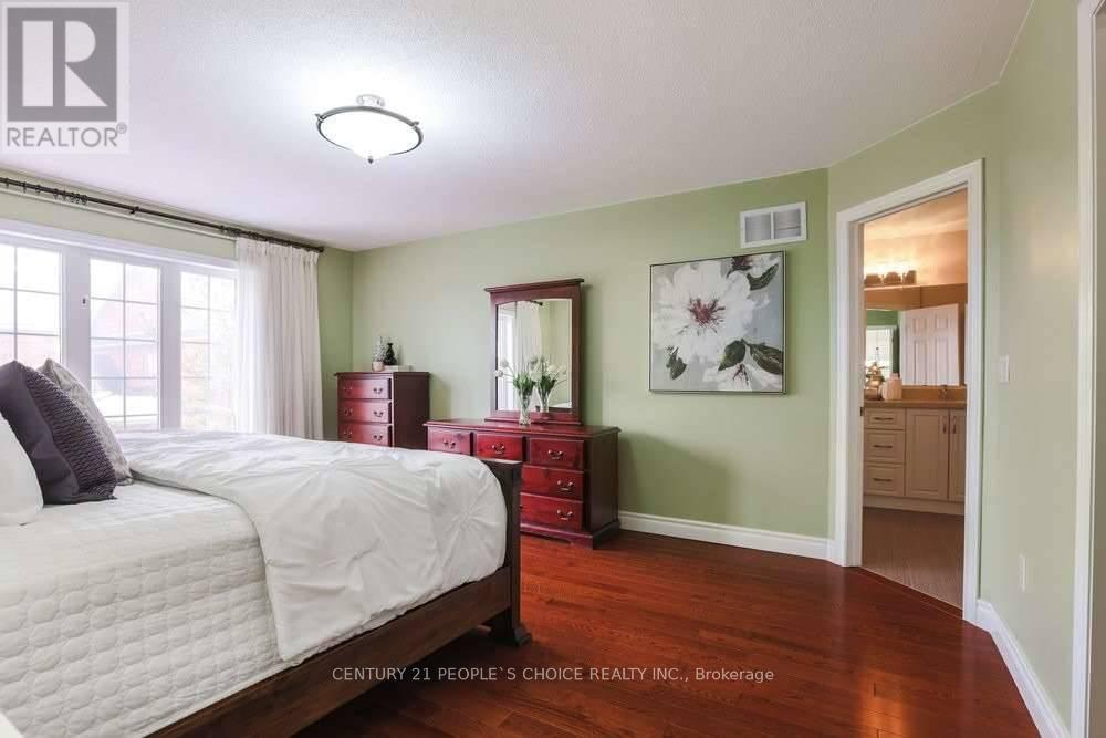 Upper - 3632 Fortune Place, Mississauga, Ontario  L5M 7N6 - Photo 20 - W12671312