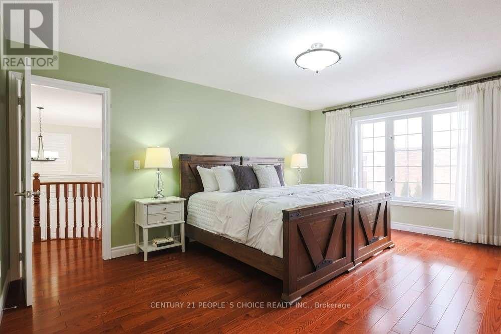 Upper - 3632 Fortune Place, Mississauga, Ontario  L5M 7N6 - Photo 21 - W12671312