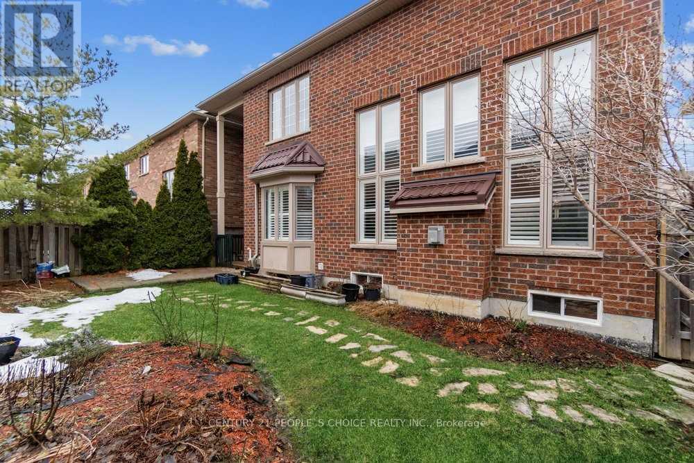 Upper - 3632 Fortune Place, Mississauga, Ontario  L5M 7N6 - Photo 29 - W12671312