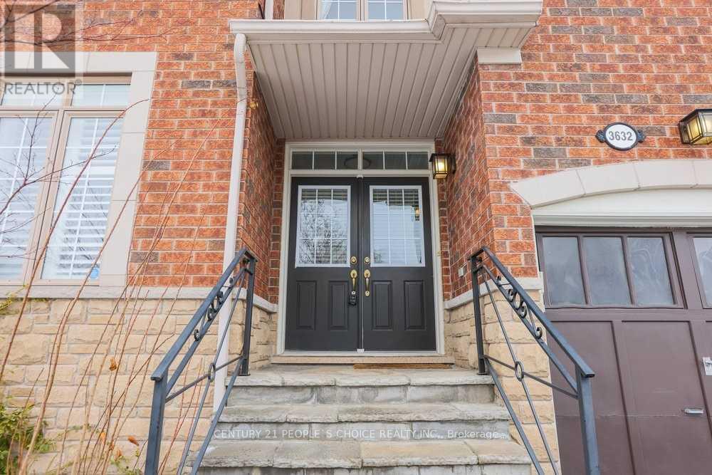 Upper - 3632 Fortune Place, Mississauga, Ontario  L5M 7N6 - Photo 3 - W12671312