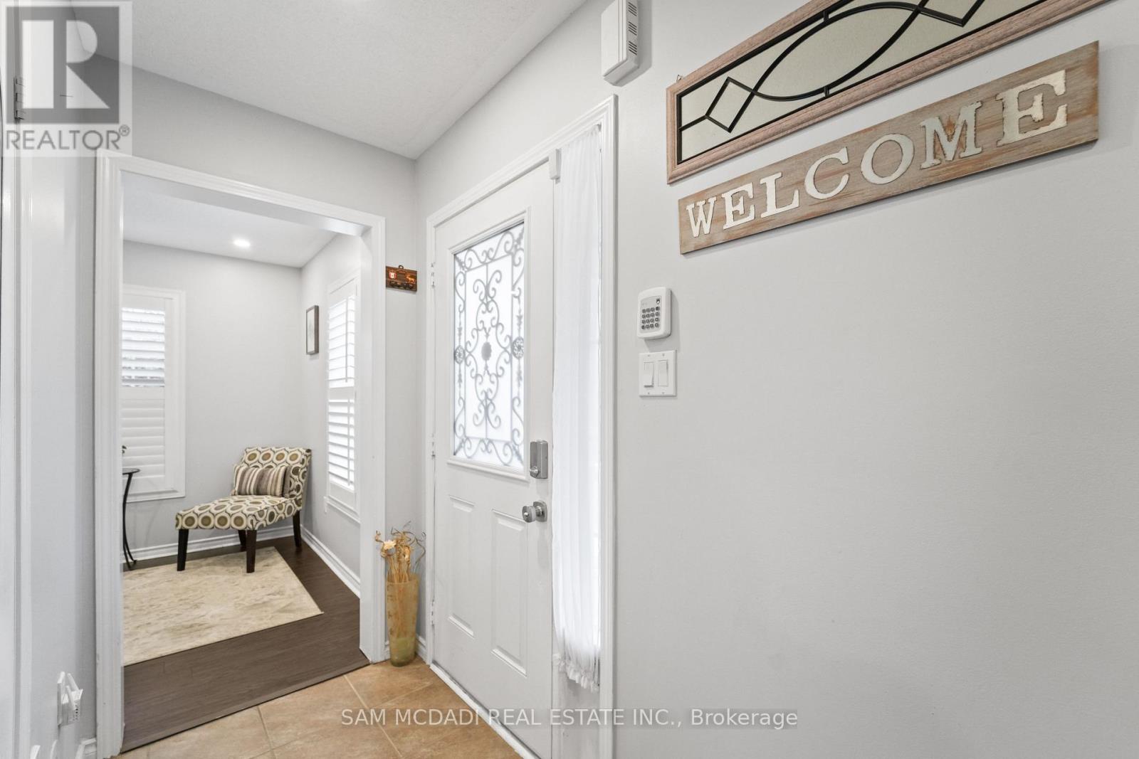 917 Burrows Gate, Milton, Ontario  L9T 0K7 - Photo 12 - W12671332