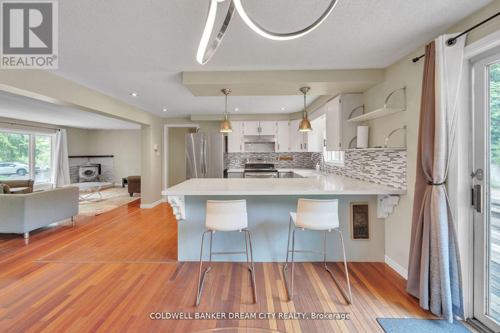 8295 Creditview Road, Brampton, Ontario  L6Y 0G7 - Photo 13 - W12671336