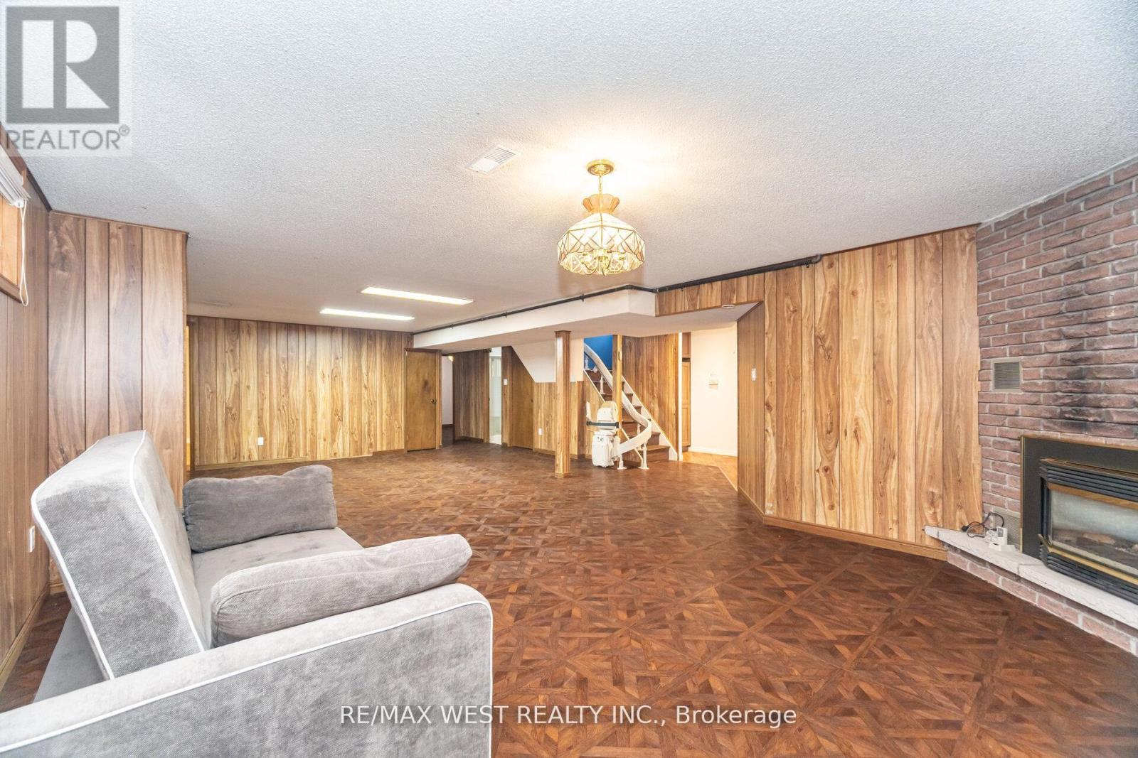 47 Elizabeth Street, Caledon, Ontario  L7E 1A3 - Photo 21 - W12671396