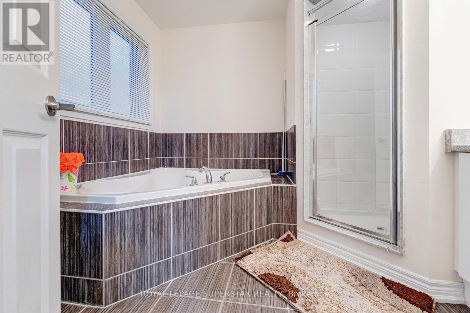 22 Merrickville Way, Brampton, Ontario  L6Y 0V5 - Photo 31 - W12671402