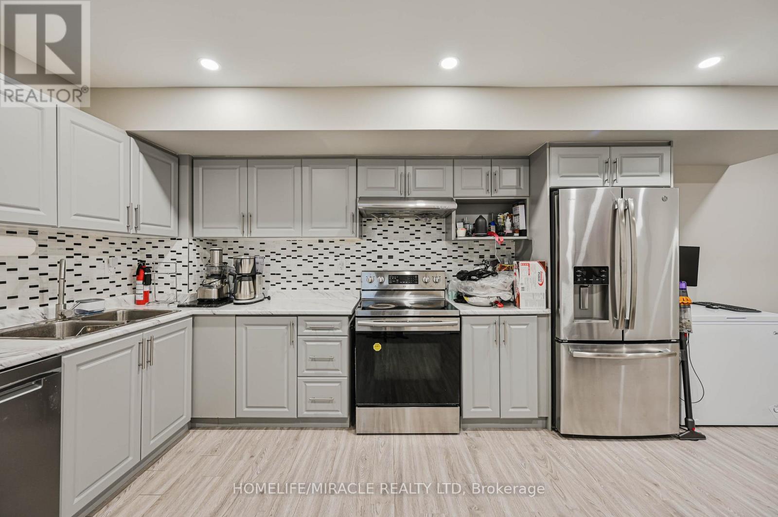 1 Chisholm Street, Orangeville, Ontario  L9W 6Y6 - Photo 36 - W12671408